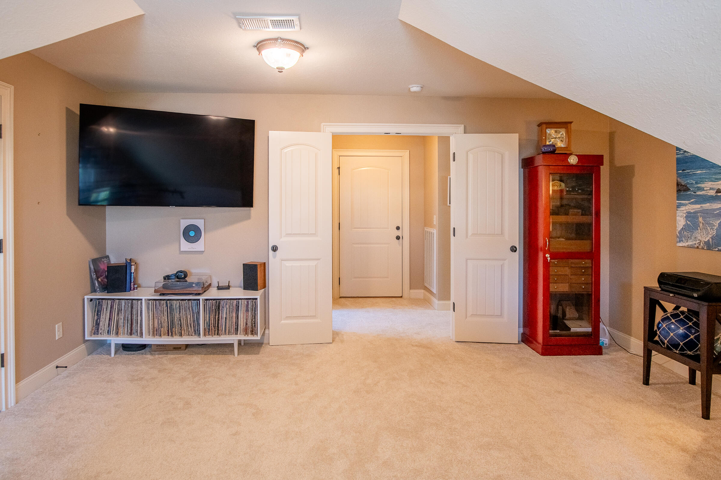 5606 Seagrove Lane