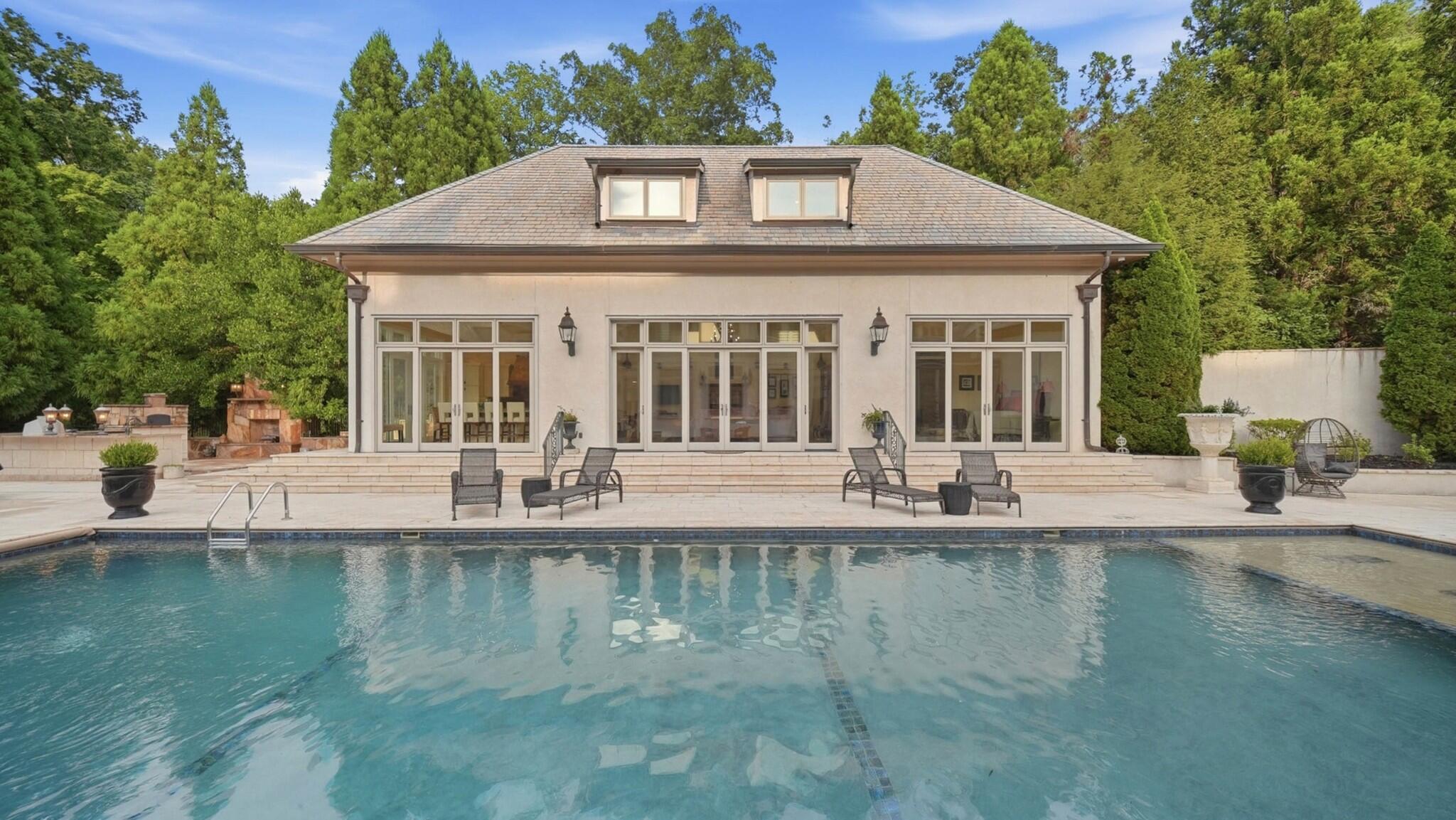 8843 Forest Creek Lane