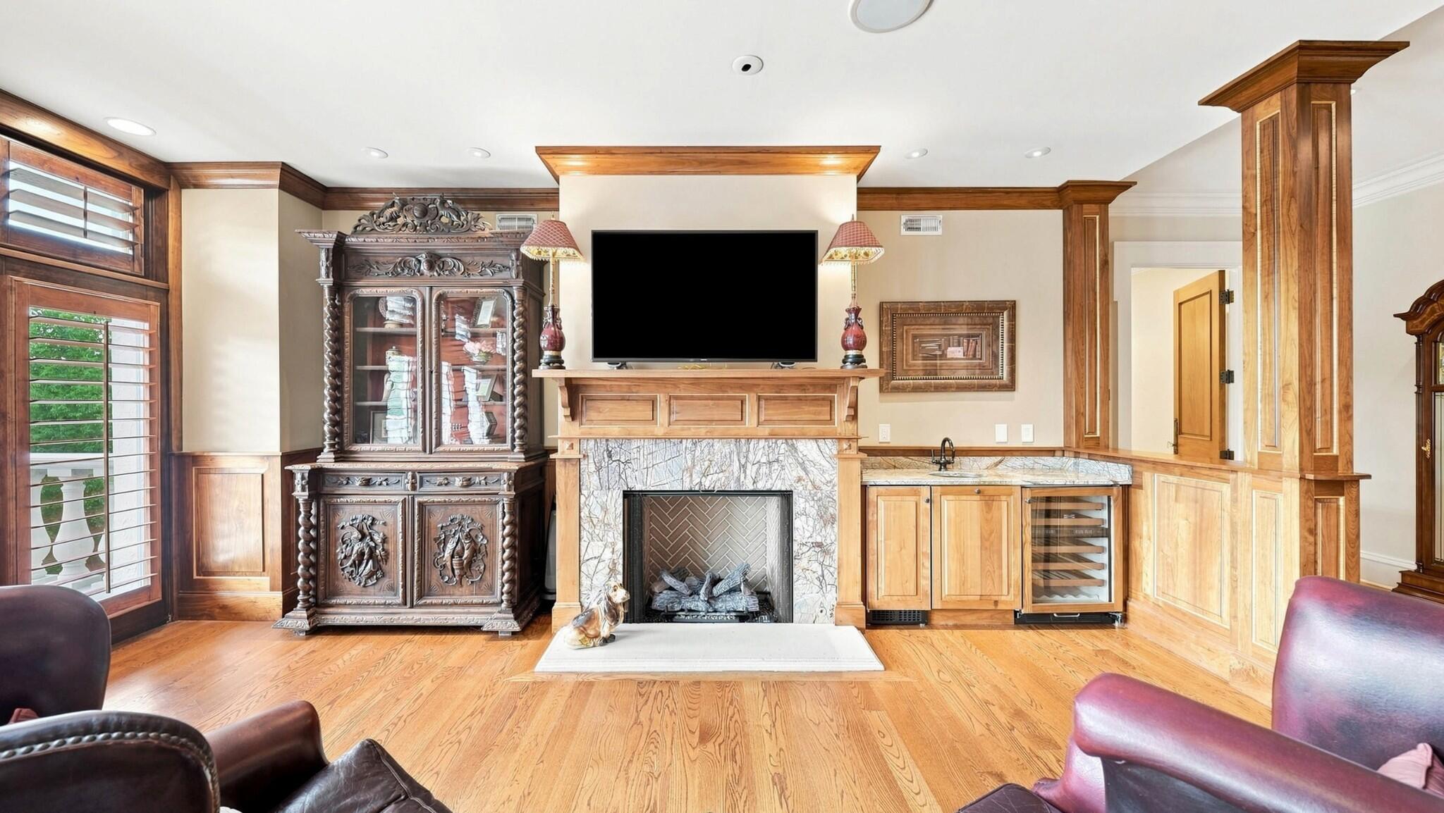 8843 Forest Creek Lane