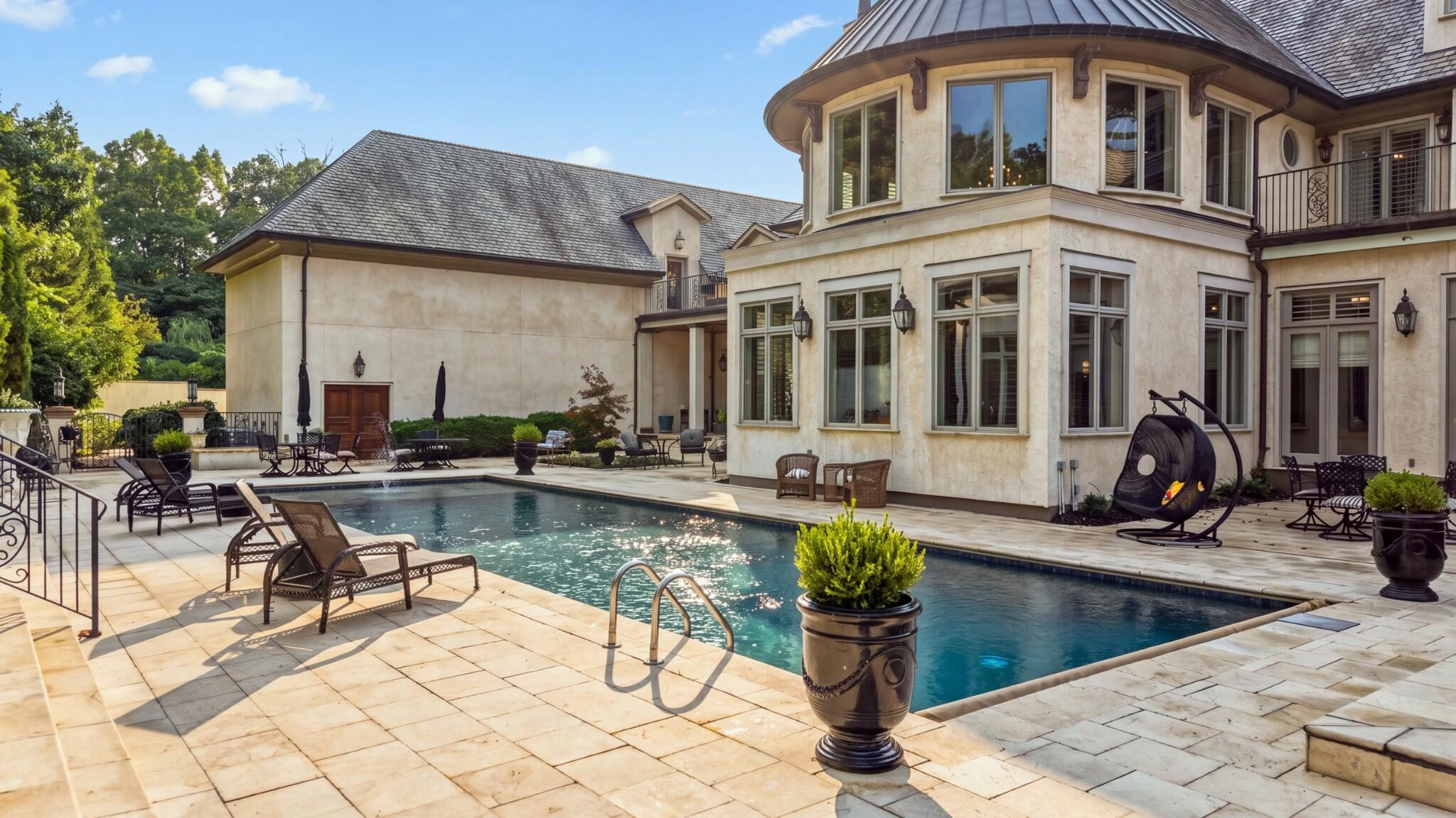 8843 Forest Creek Lane