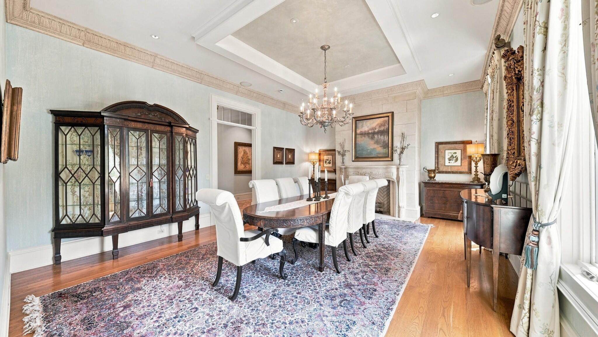 8843 Forest Creek Lane