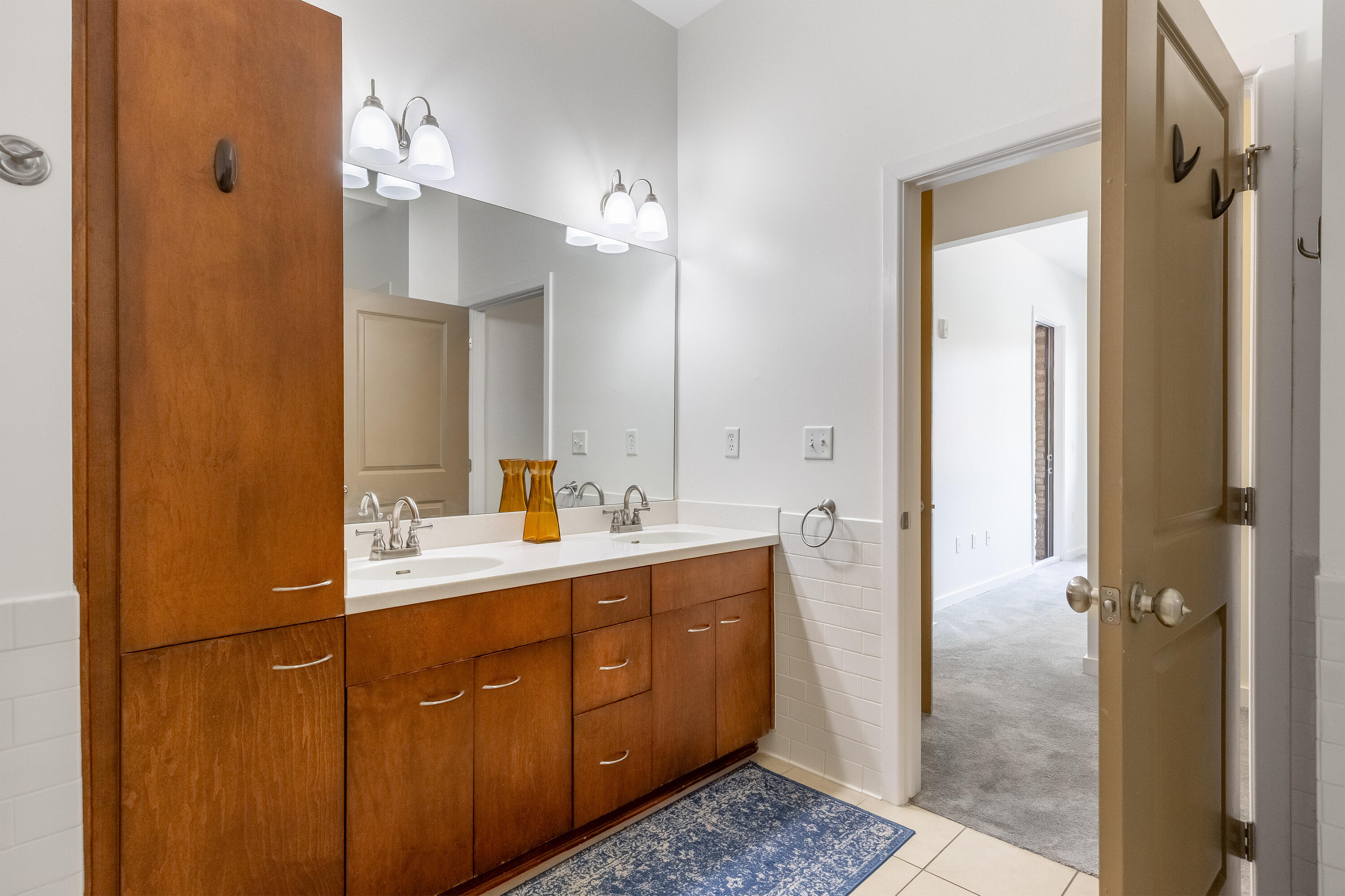 200 Manufacturers Road, Apt 238