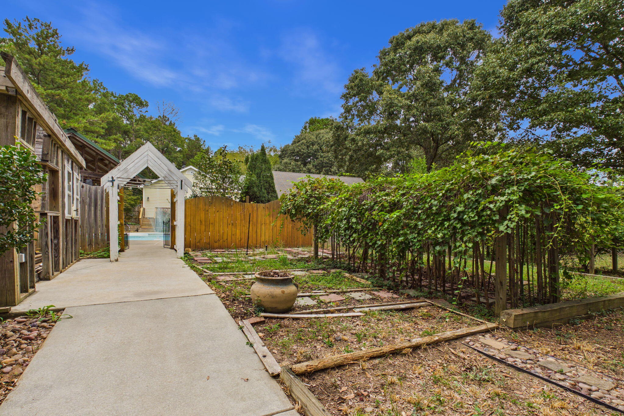 796 Oak Grove Road