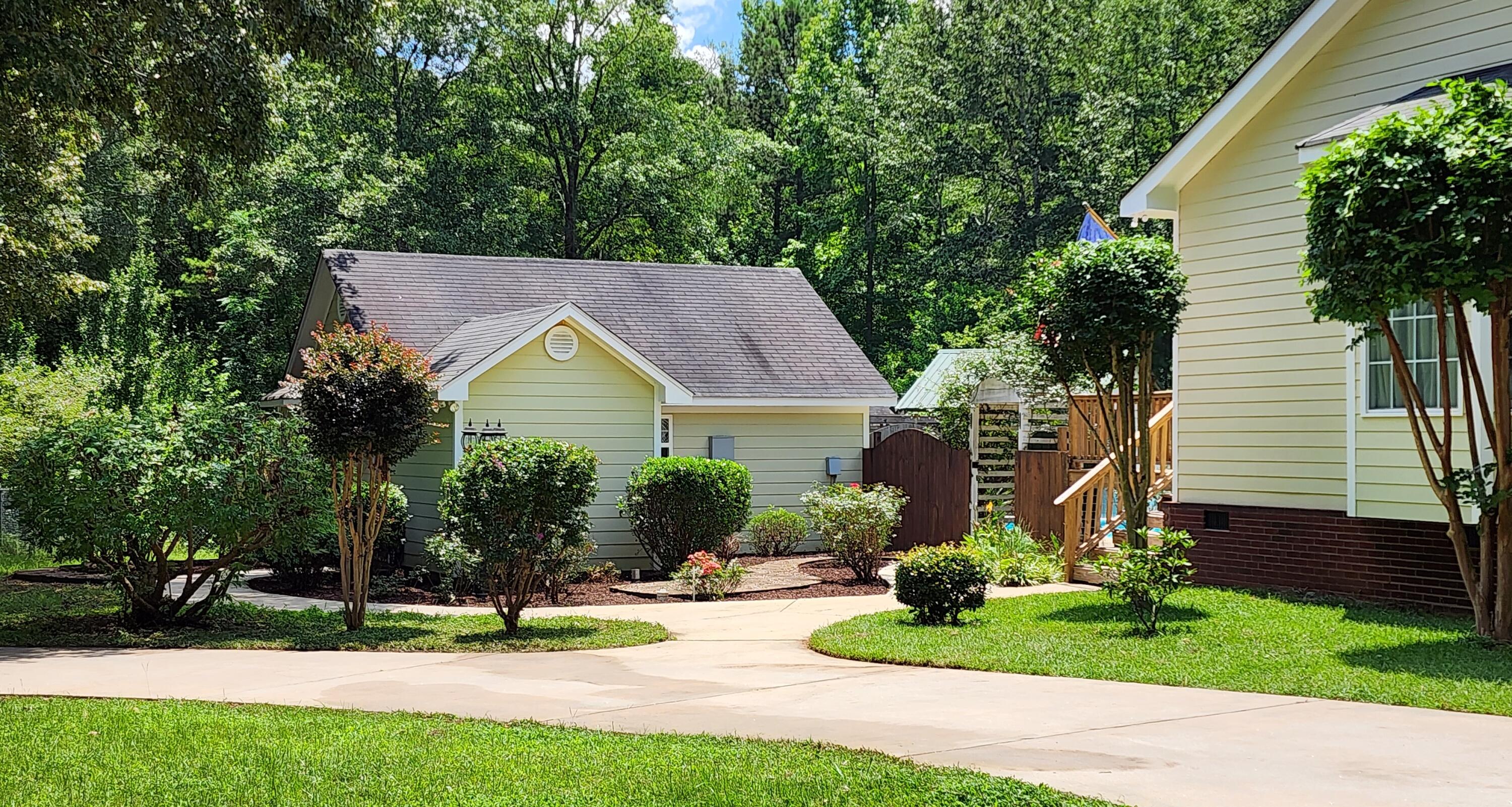 796 Oak Grove Road
