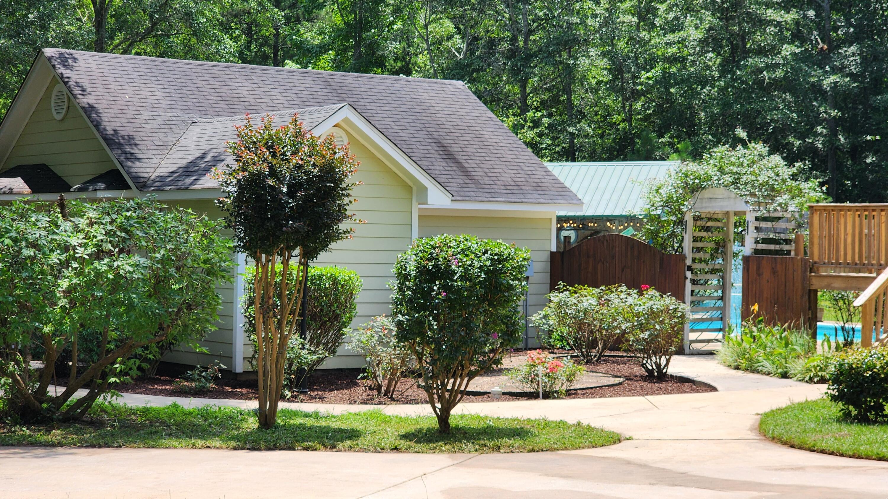 796 Oak Grove Road