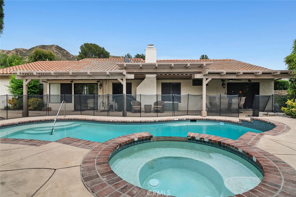 11921 Calle Vista Court