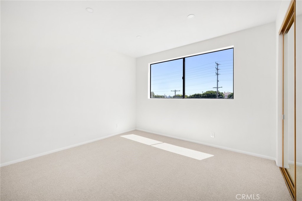 1128 Cardiff Avenue 301