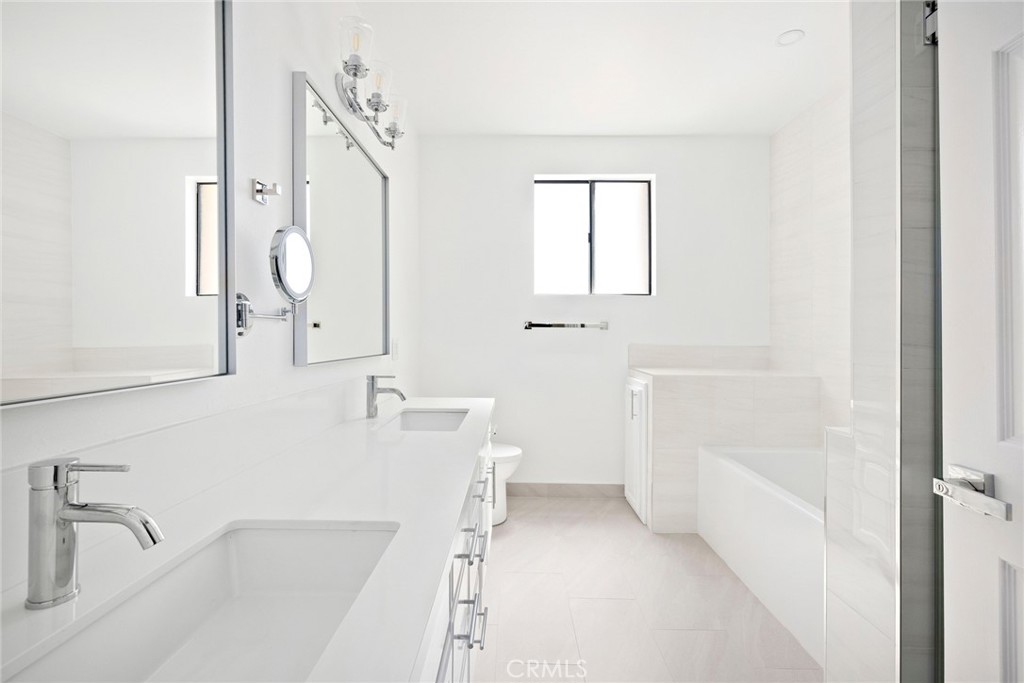 1128 Cardiff Avenue 301