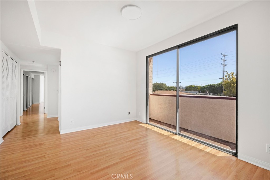 1128 Cardiff Avenue 301