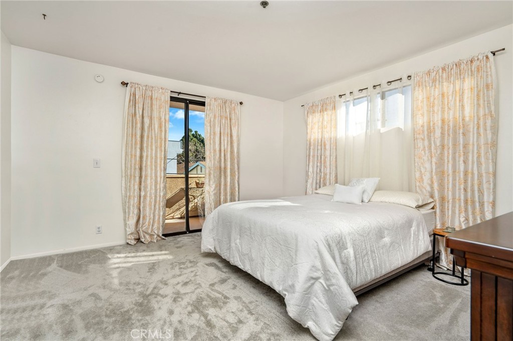 1128 Cardiff Avenue 201