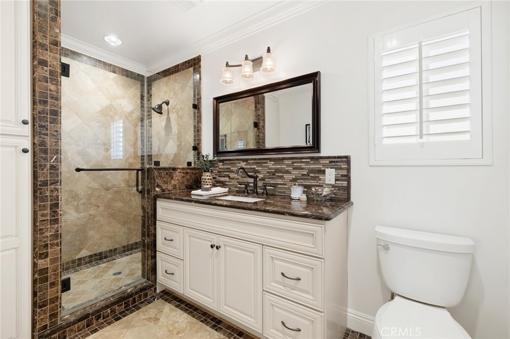 4456 W 140th Street