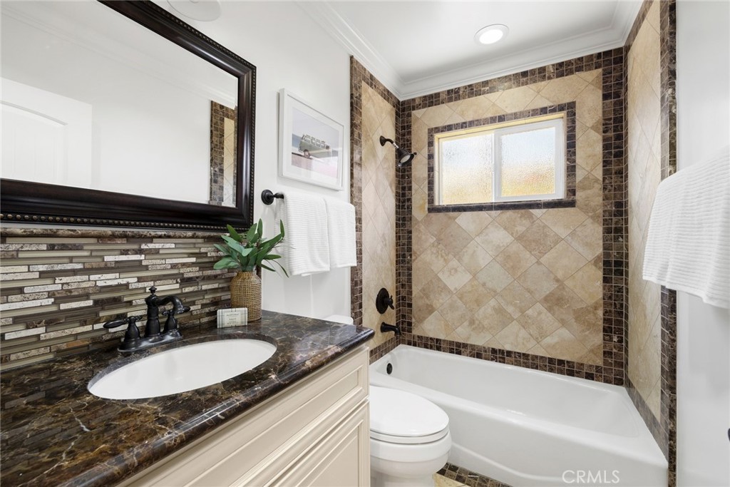 4456 W 140th Street