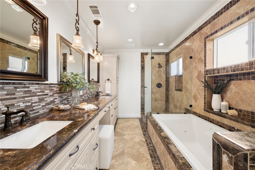 4456 W 140th Street