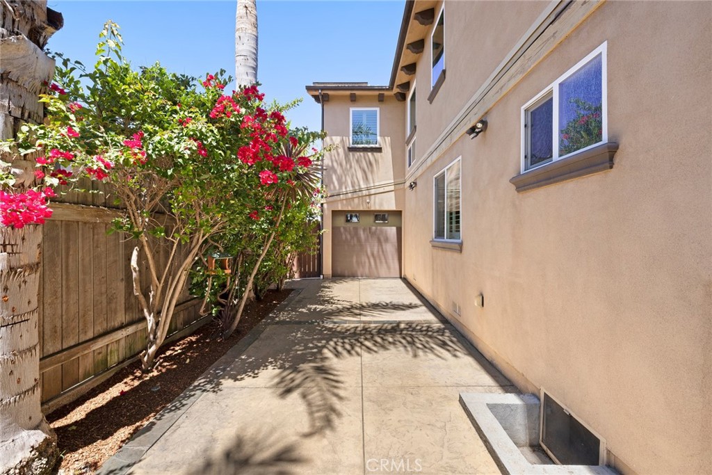 4456 W 140th Street