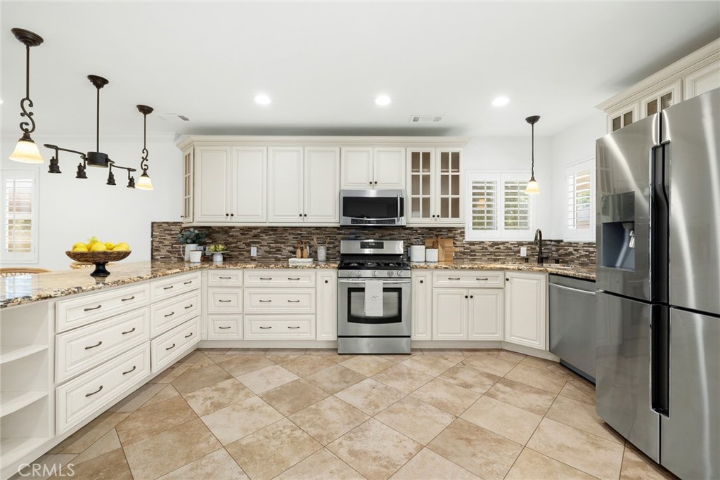 4456 W 140th Street