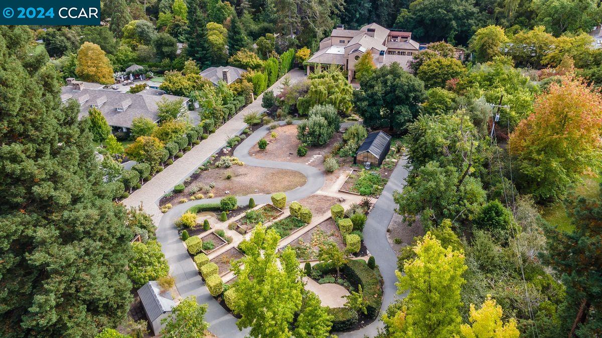 3941 Happy Valley Road
