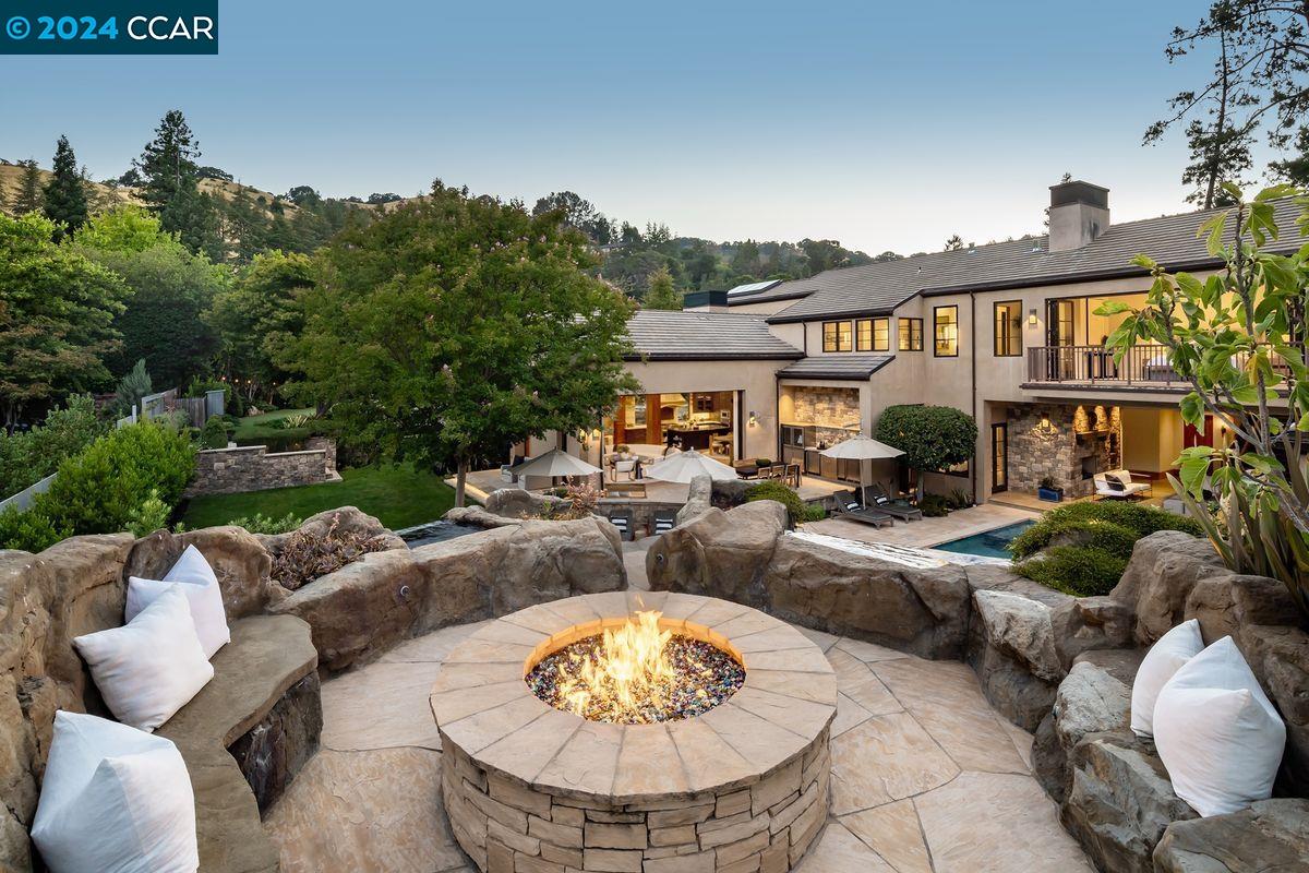 3941 Happy Valley Road