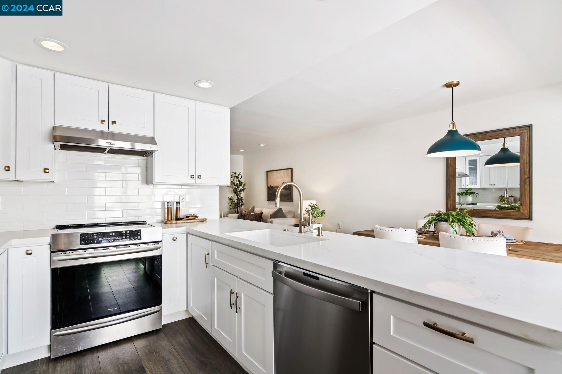 2625 Golden Rain Road, Unit 3