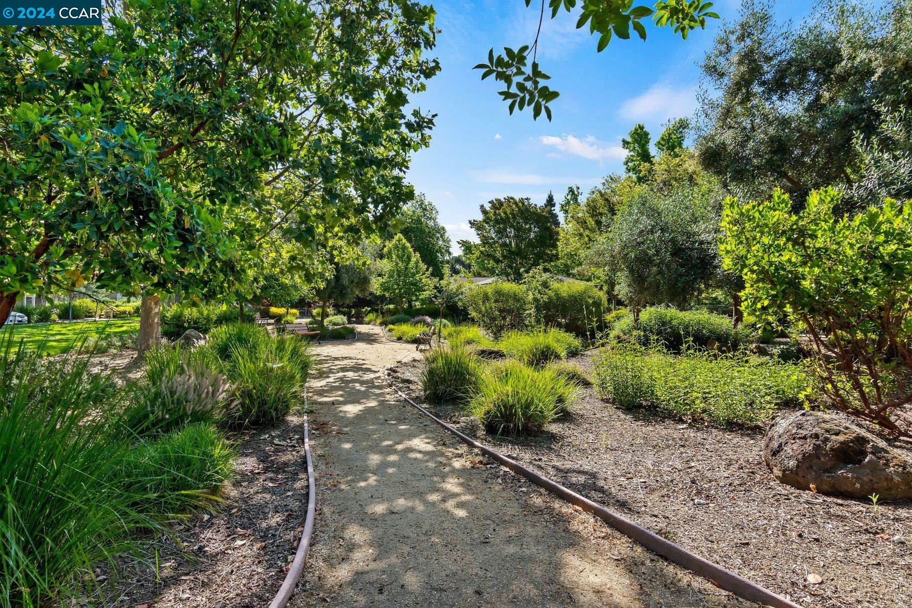 2625 Golden Rain Road, Unit 3