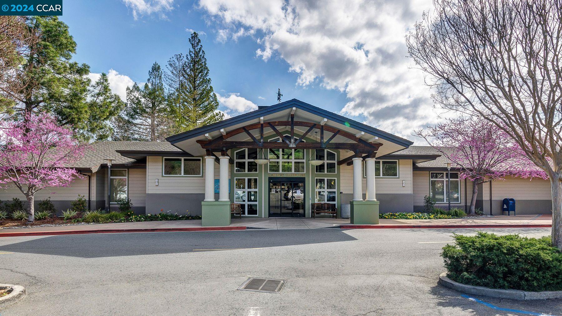 2625 Golden Rain Road, Unit 3