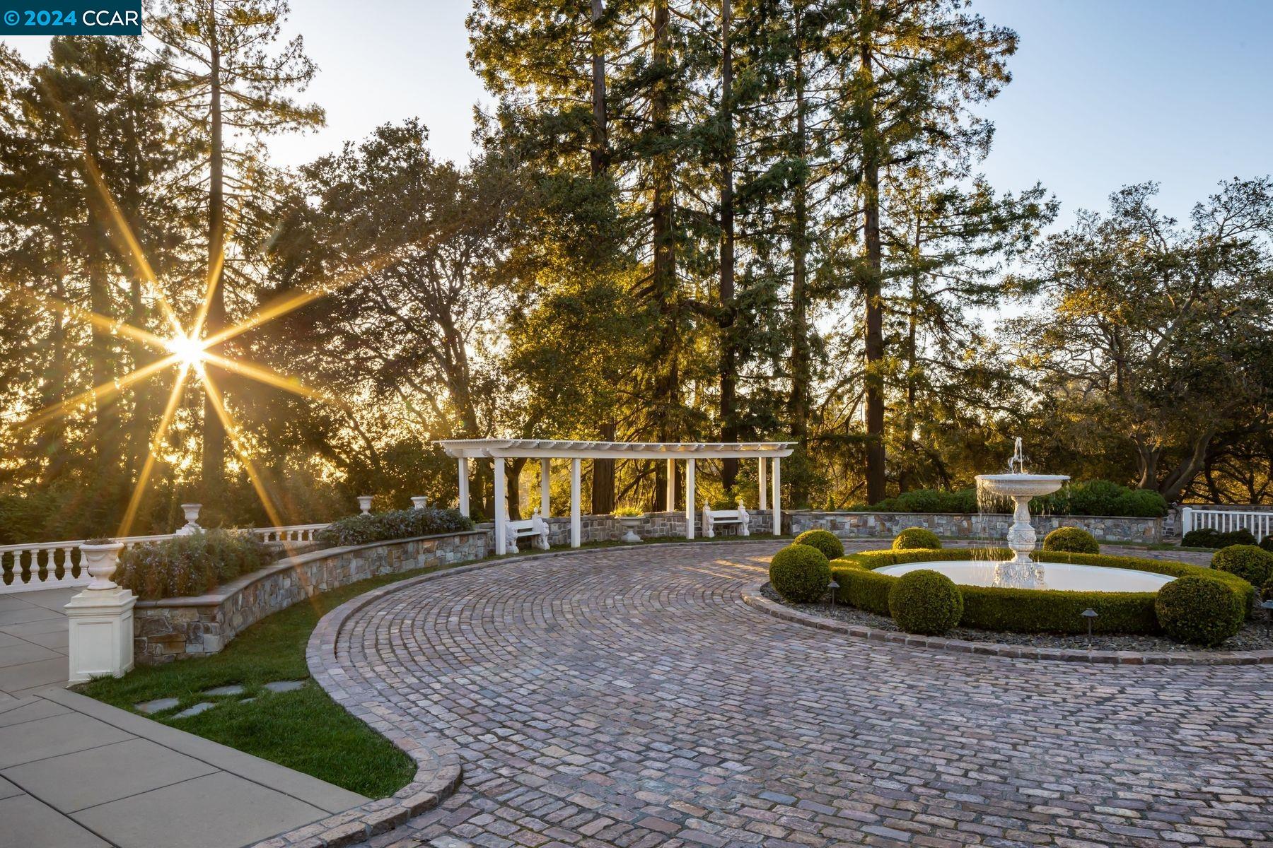75 Glen Alpine Road