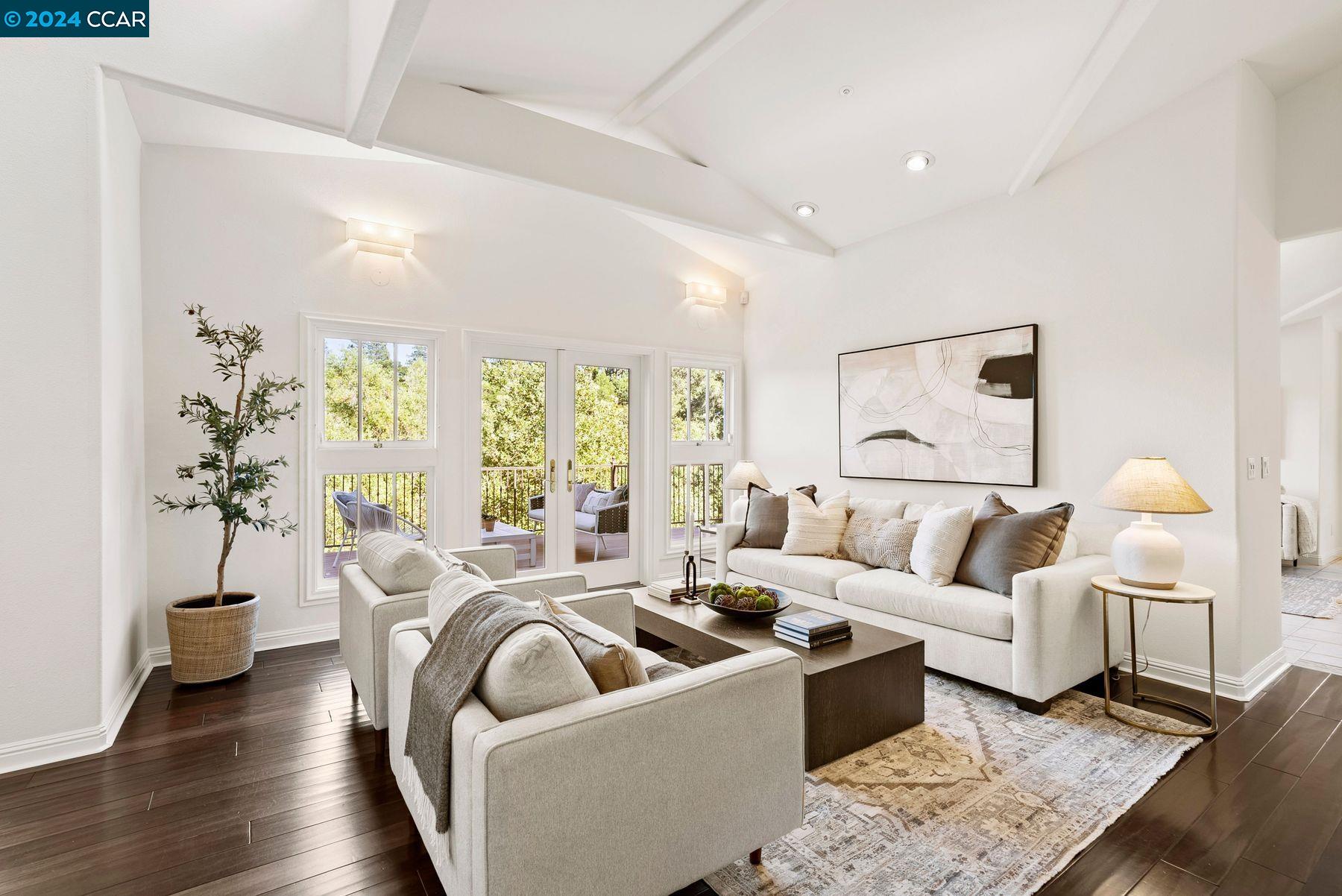 214 Canon Drive