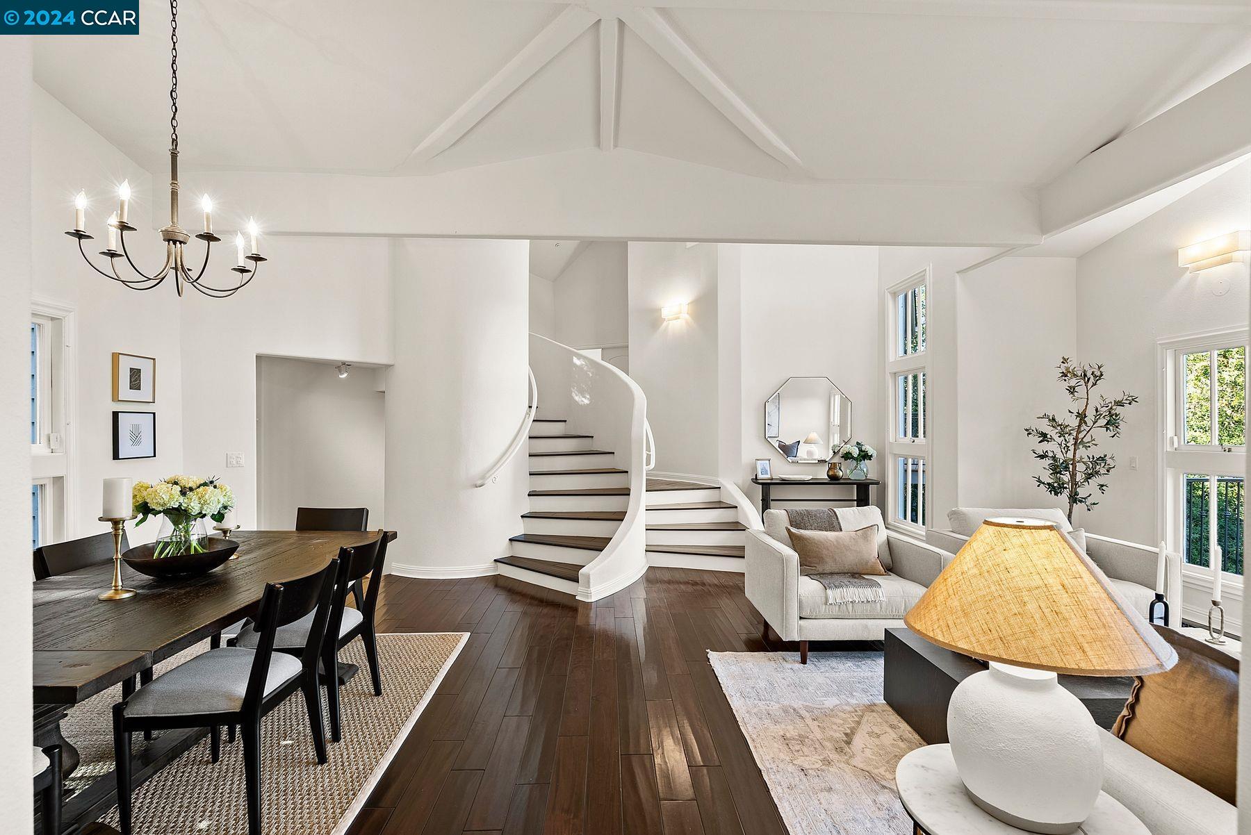 214 Canon Drive