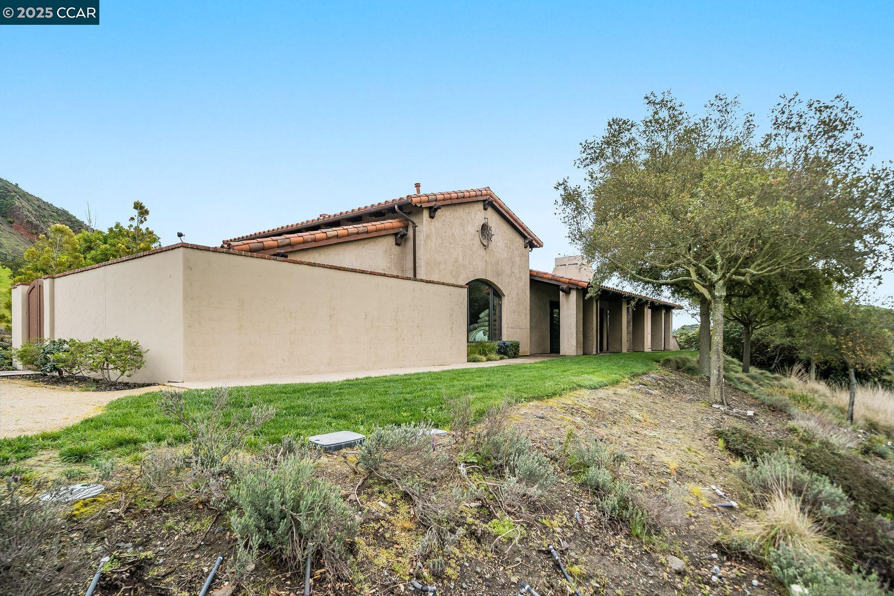 18 Paintbrush Lane