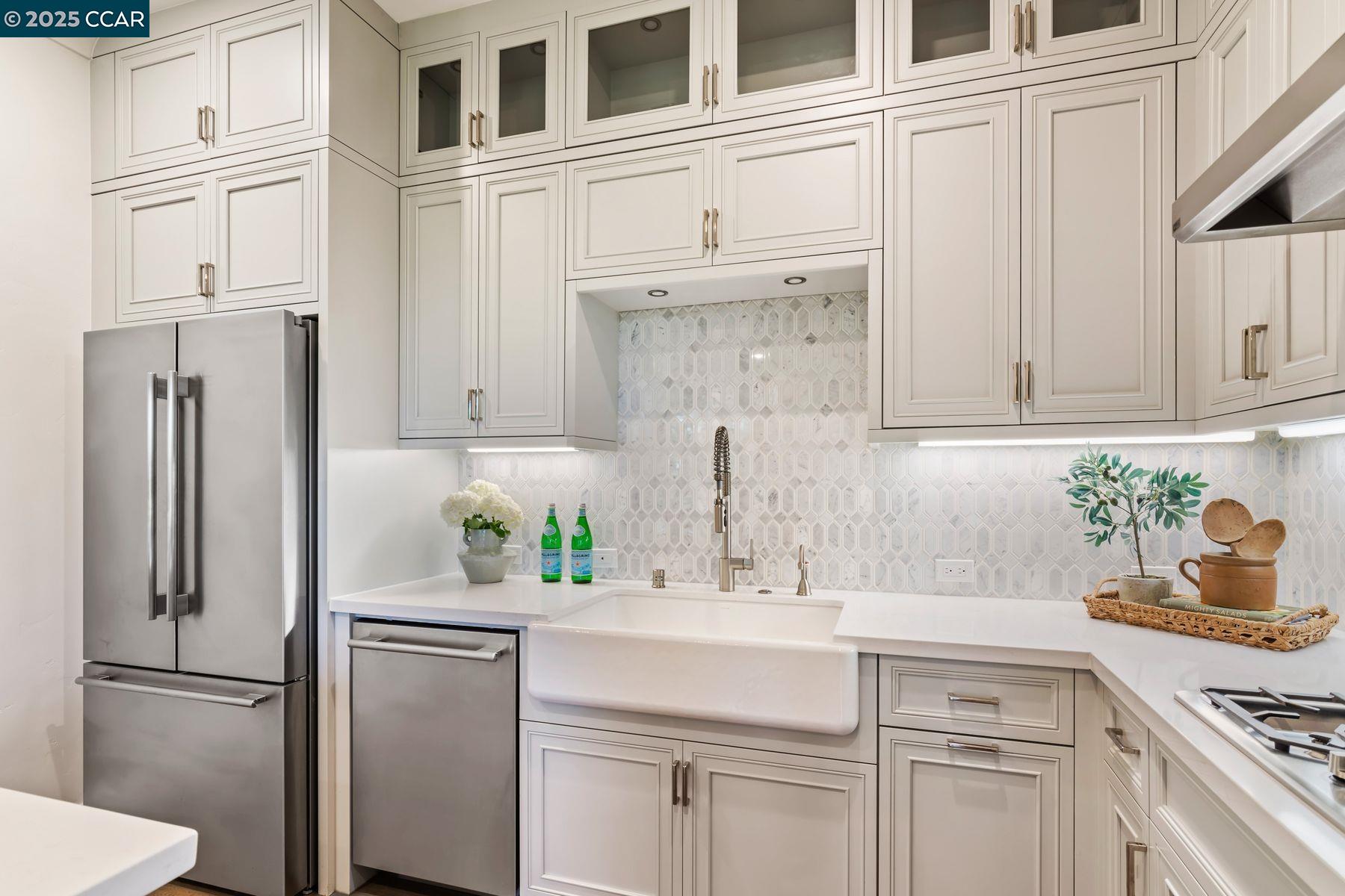 25 Woodbury Highlands Court, Unit 23