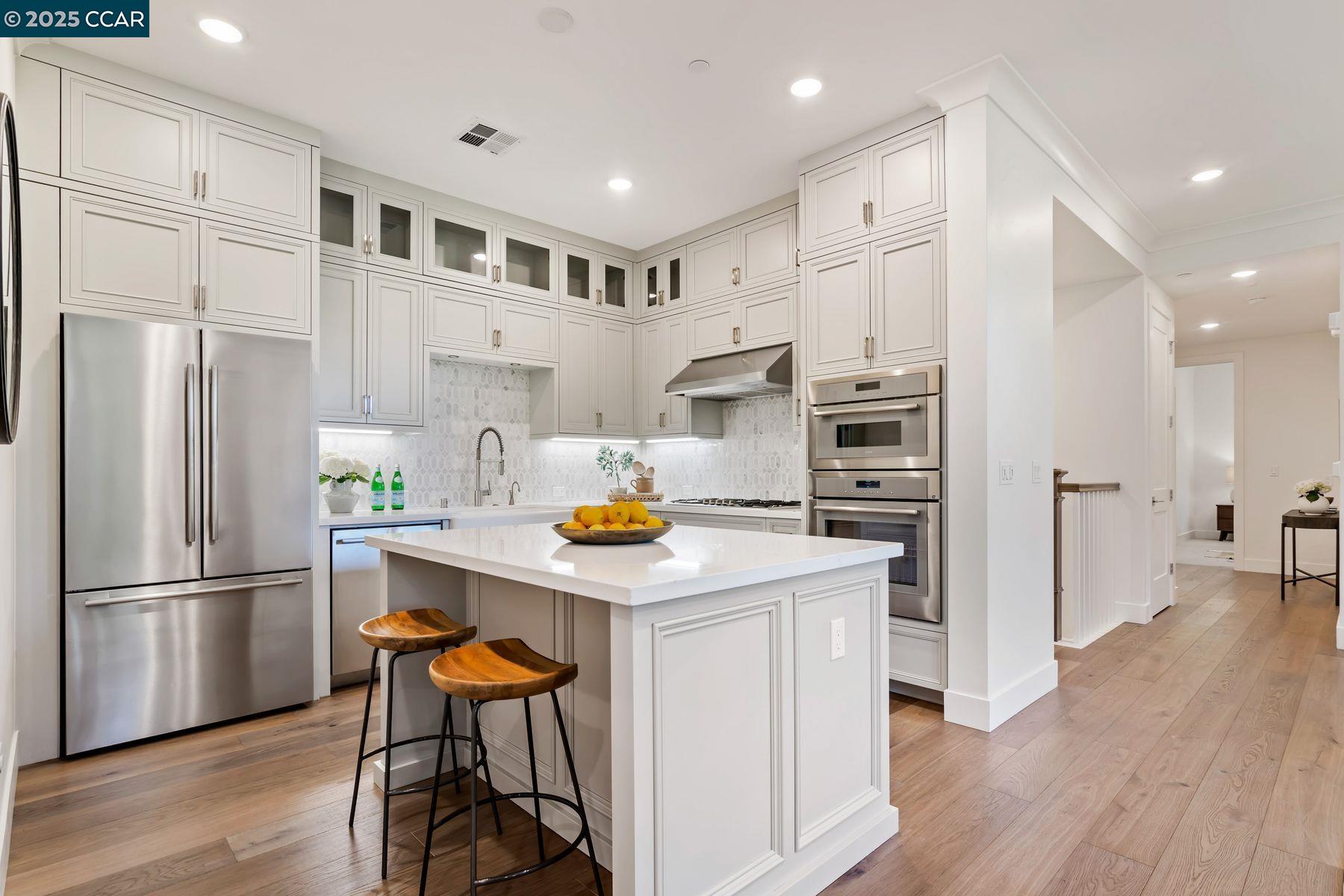 25 Woodbury Highlands Court, Unit 23