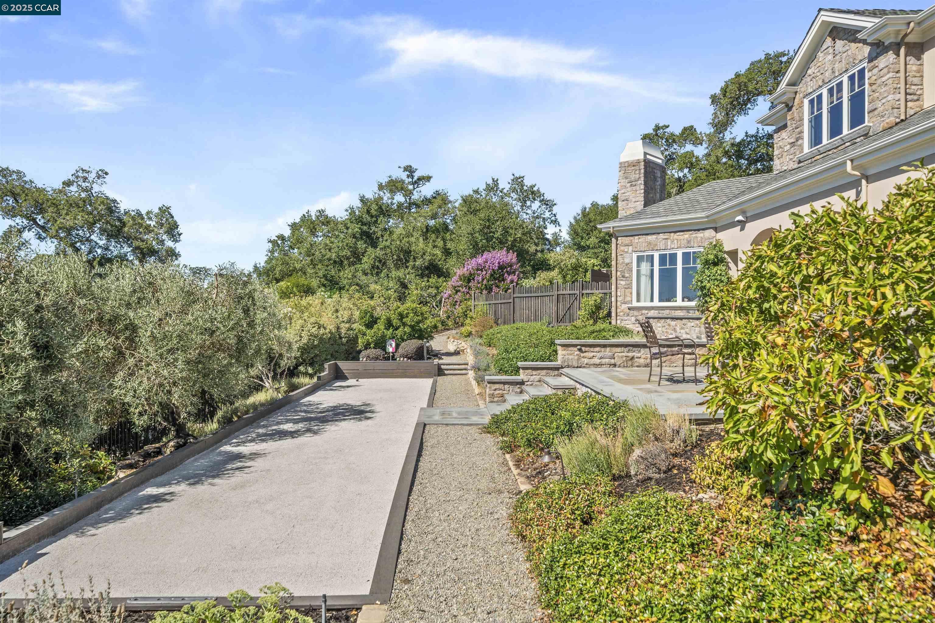 27 Orinda View Road