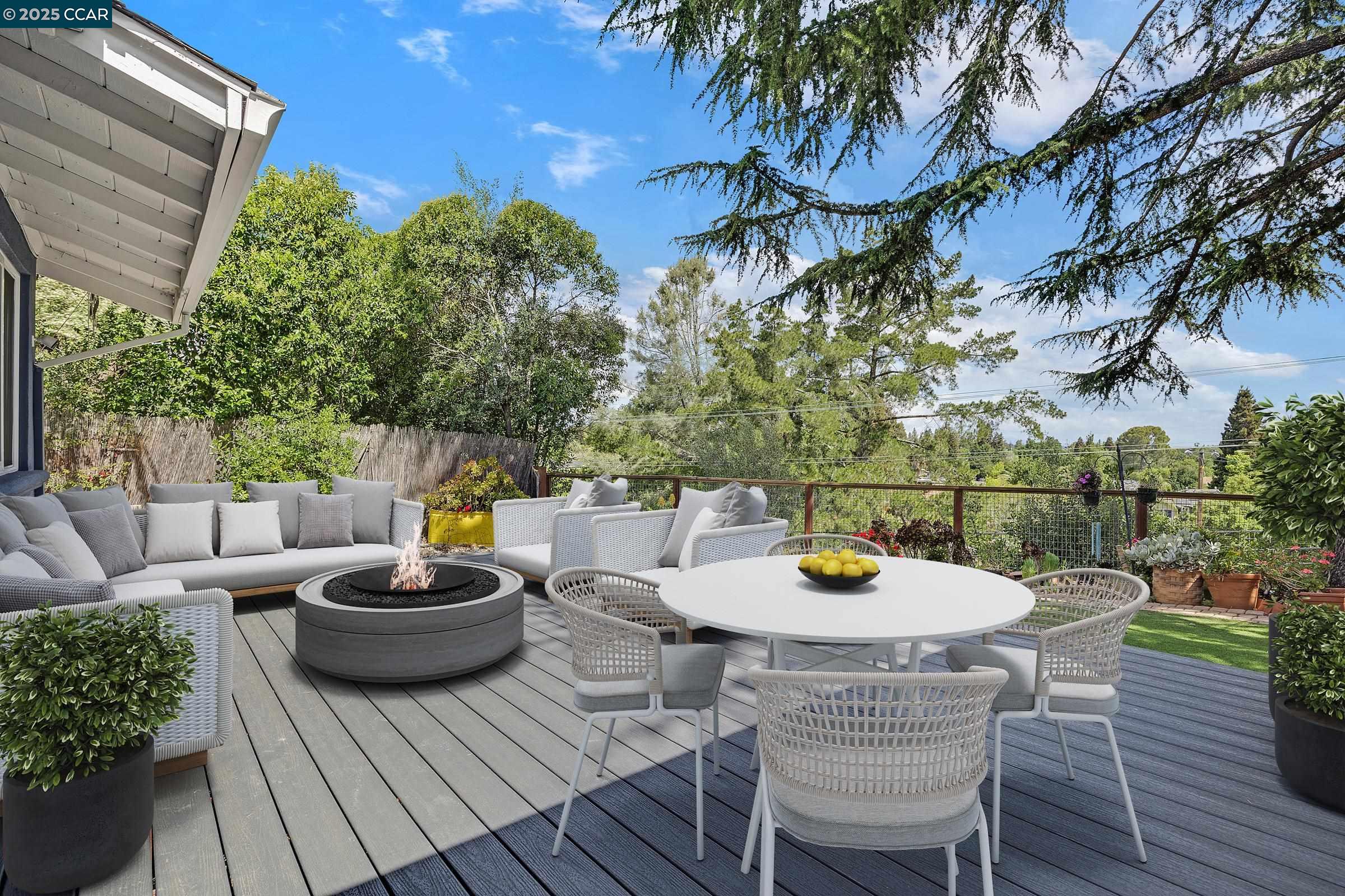 1952 Montclair Court