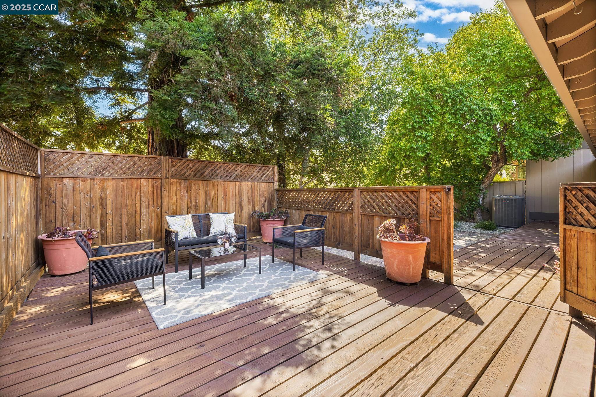 3165 Hambletonian Lane