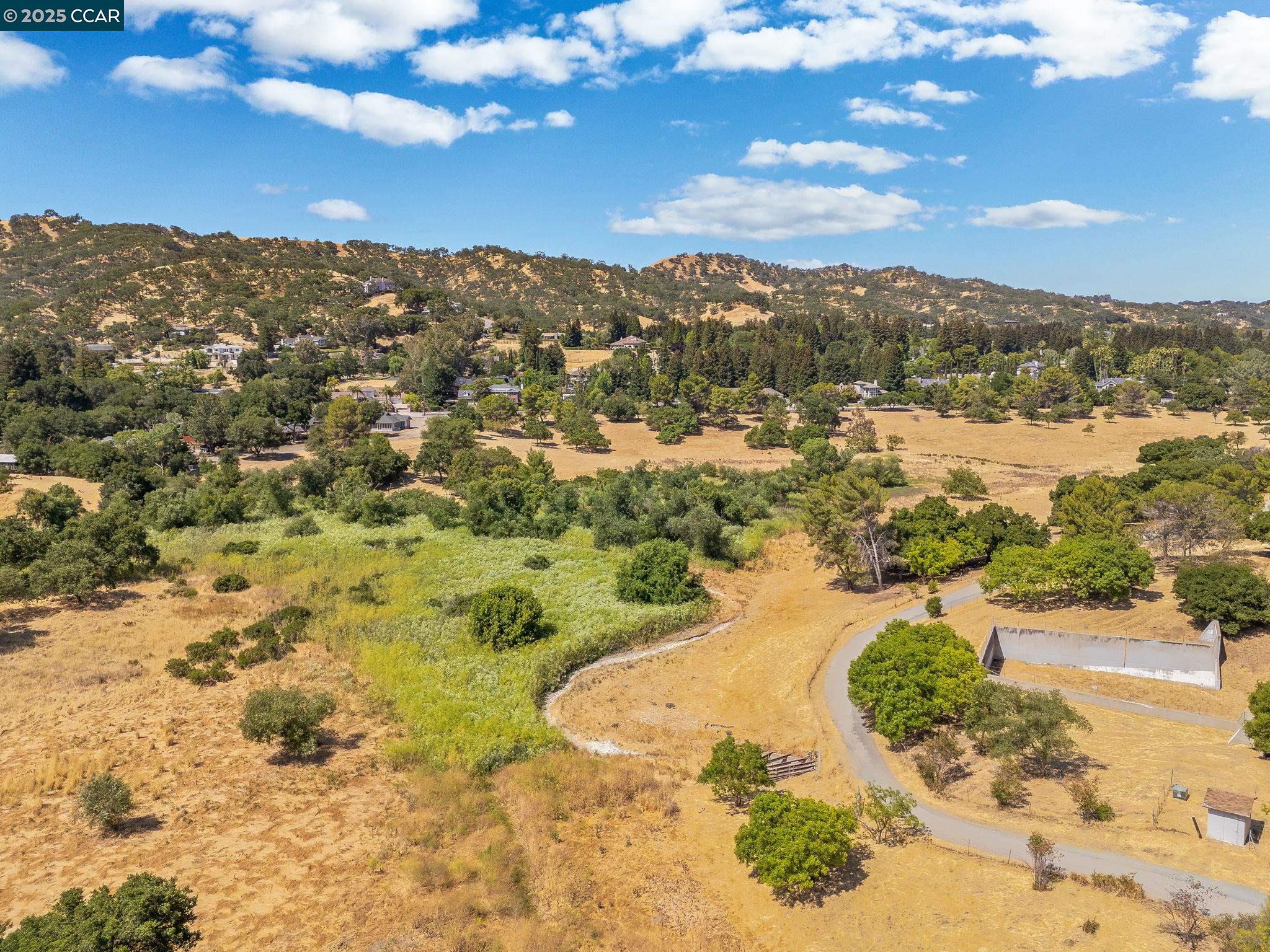 3165 Hambletonian Lane