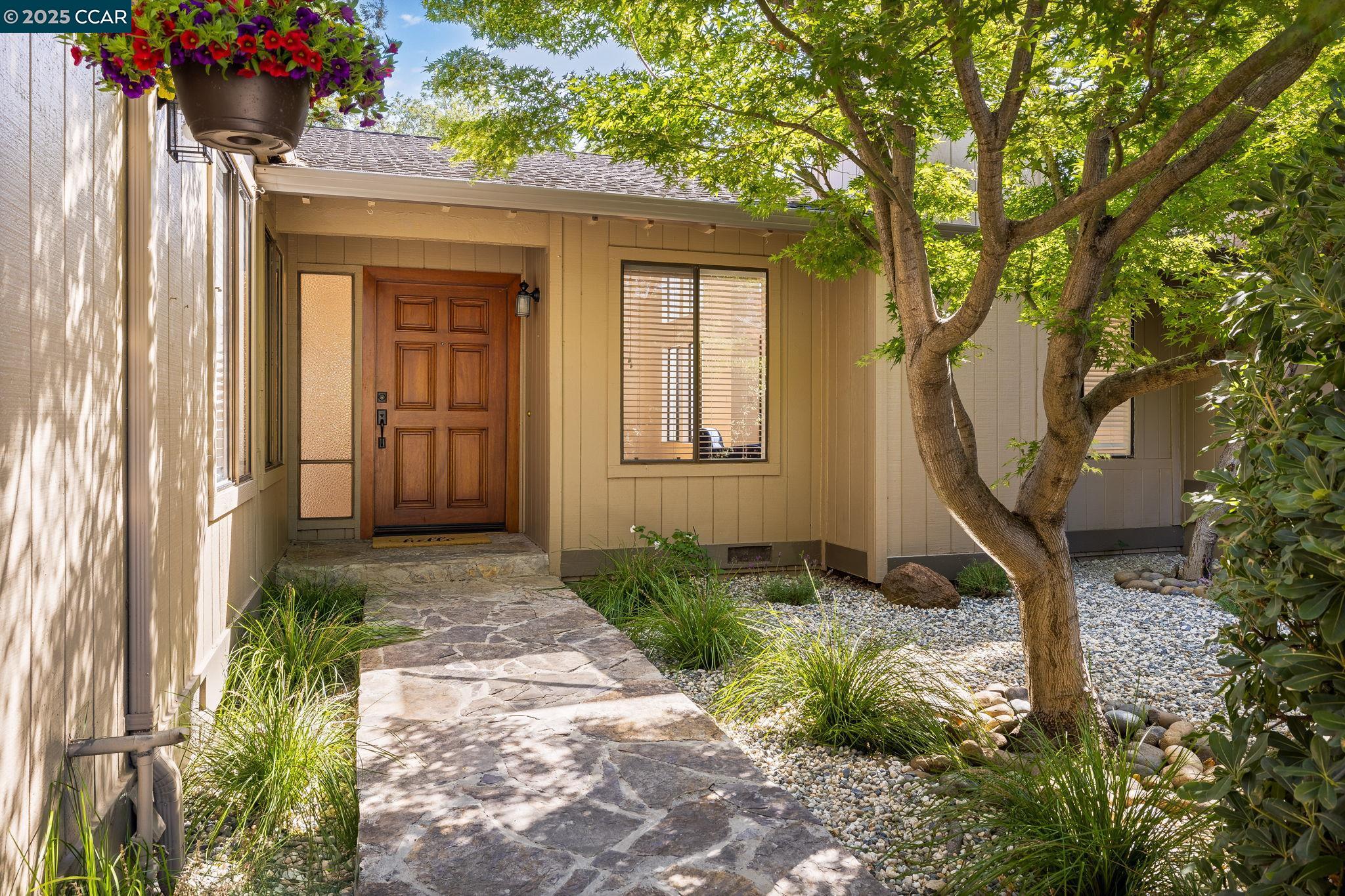 3165 Hambletonian Lane