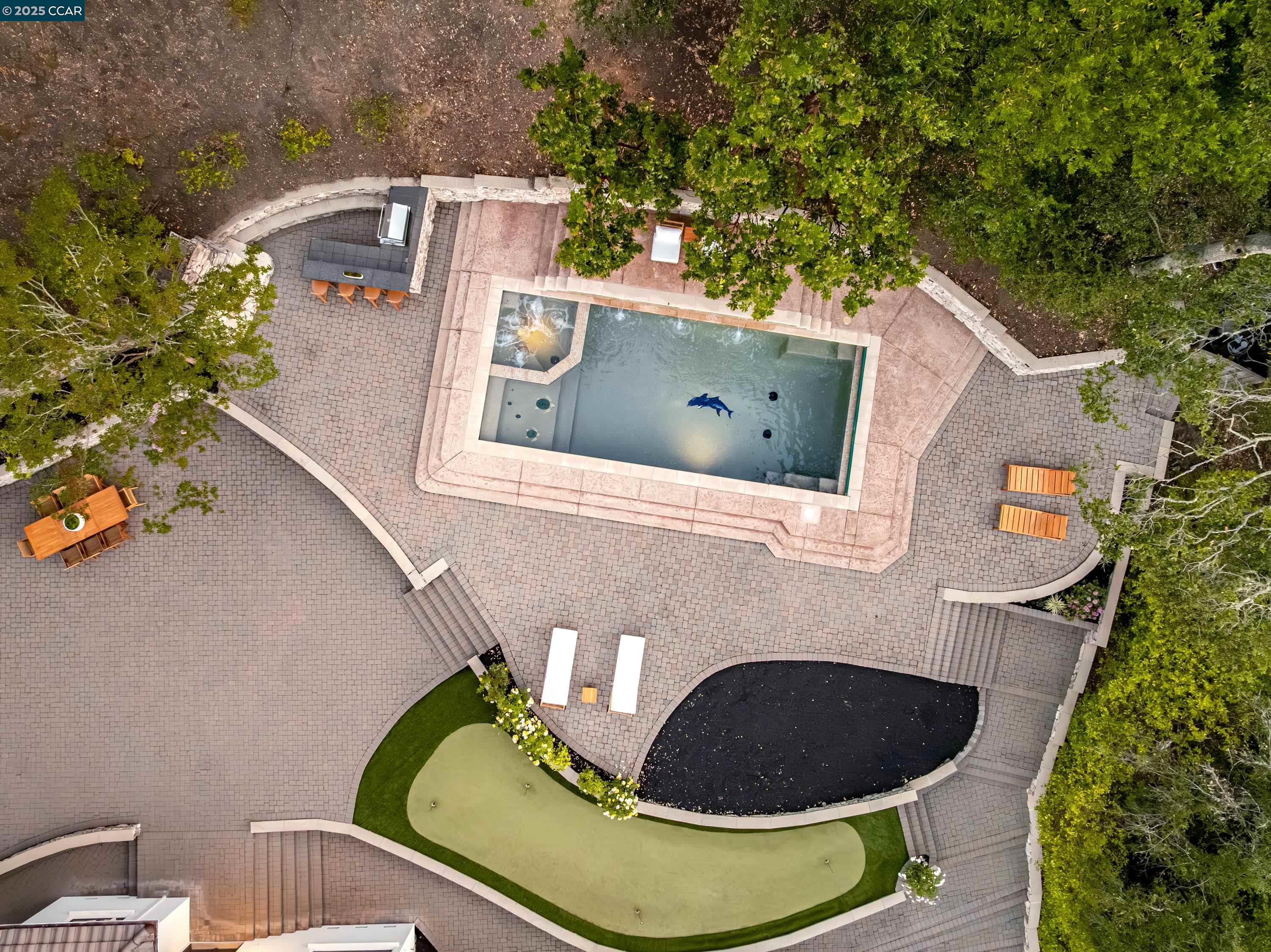 147 Camellia Ln