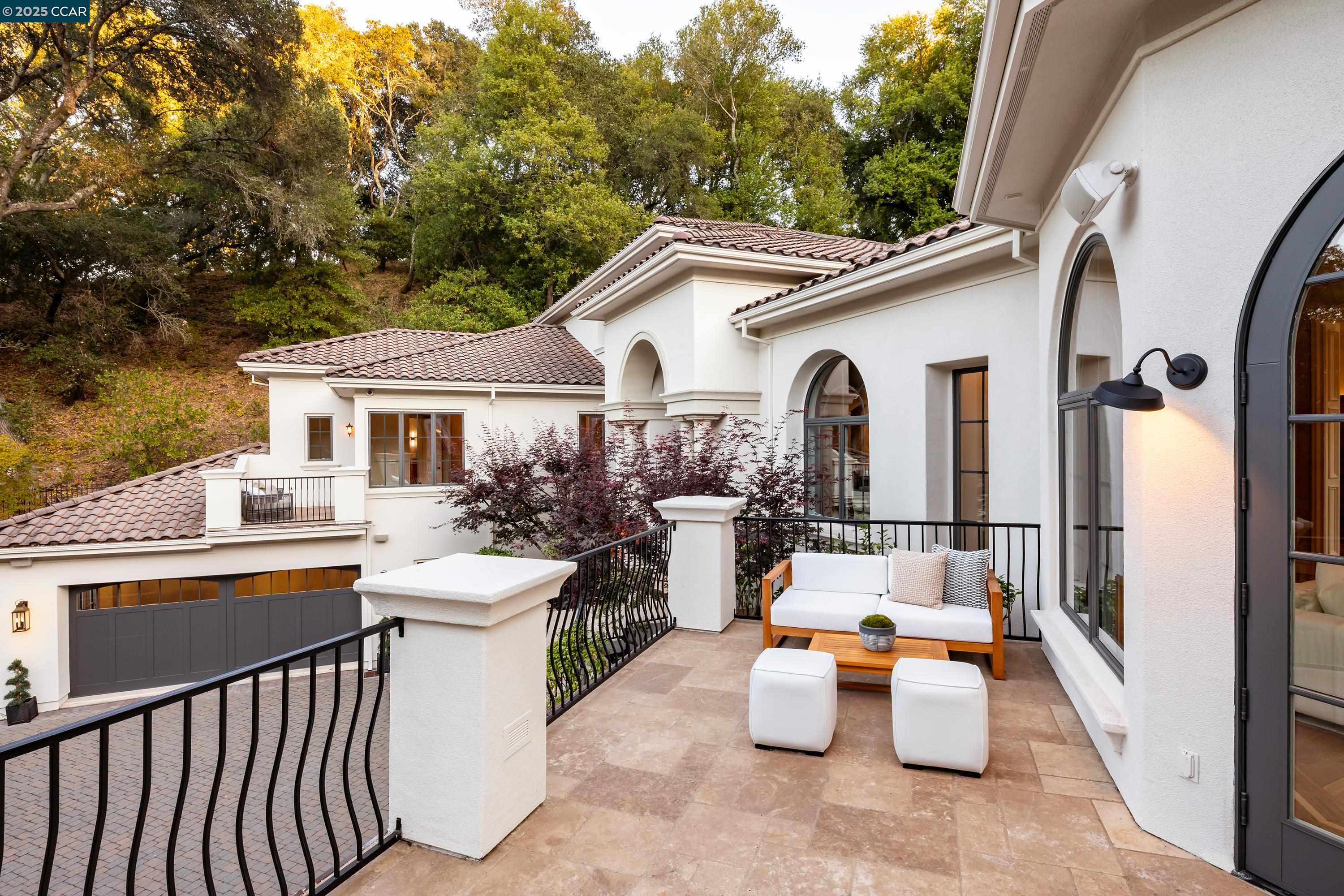 147 Camellia Ln