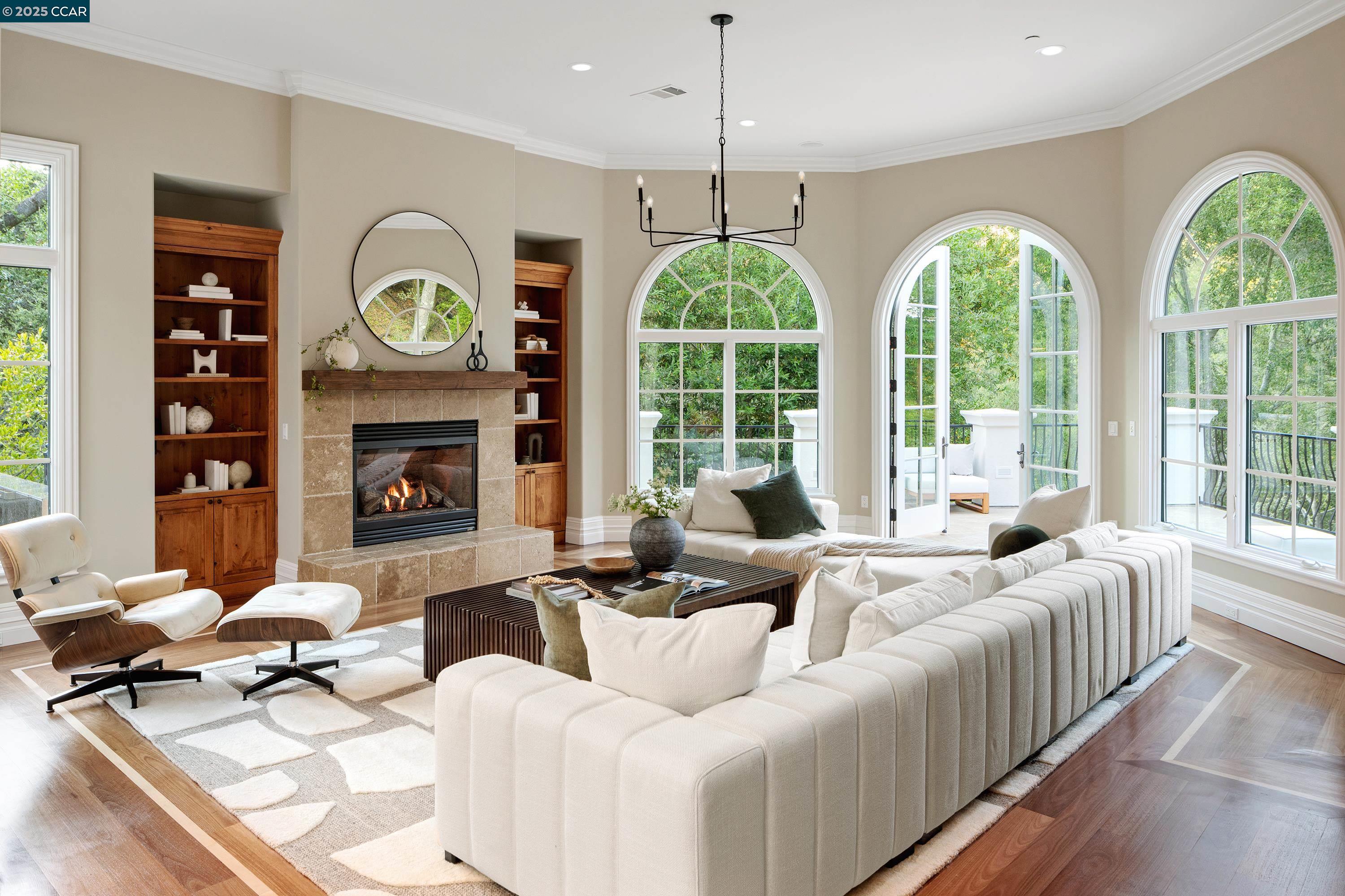 147 Camellia Ln