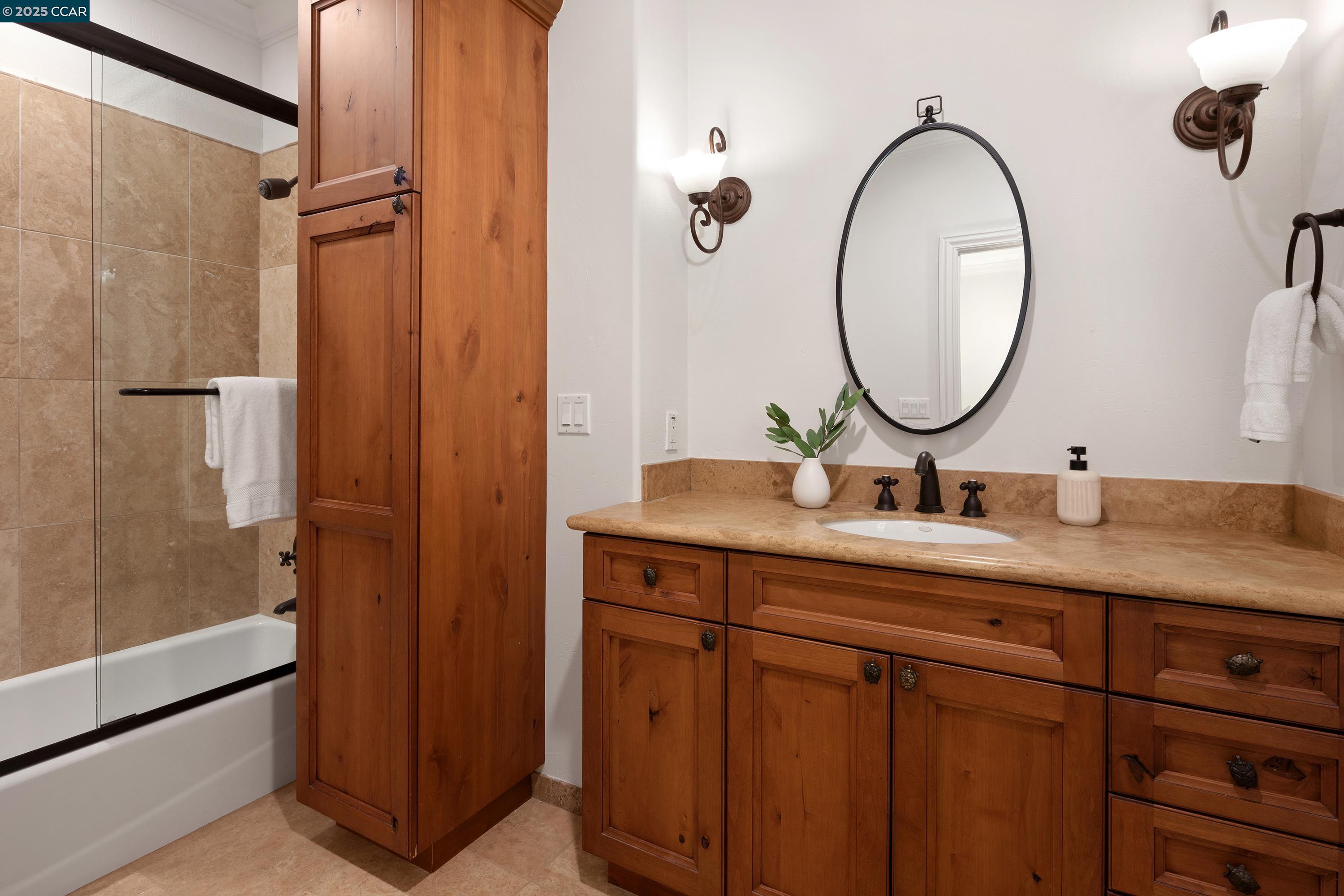 147 Camellia Ln