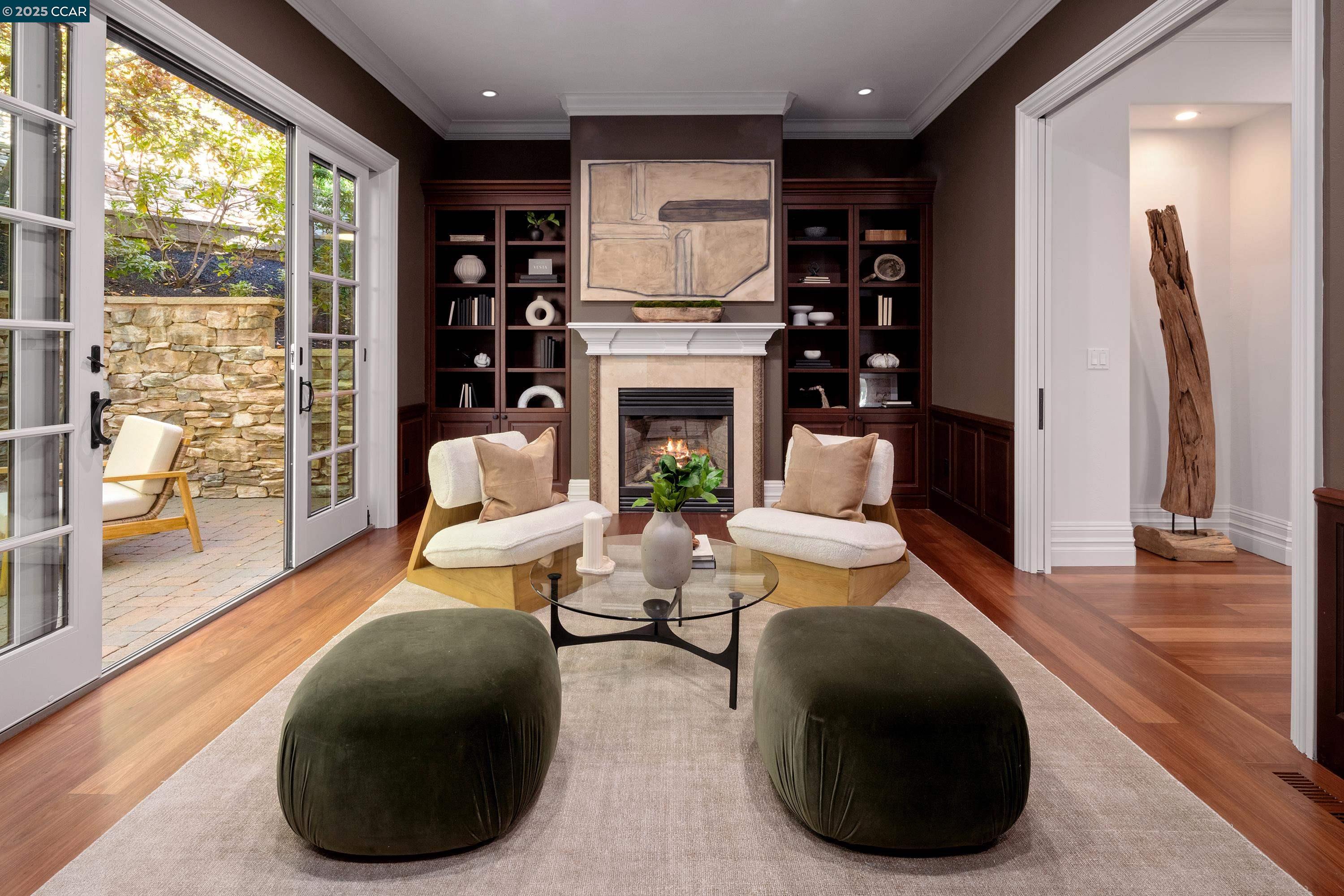 147 Camellia Ln