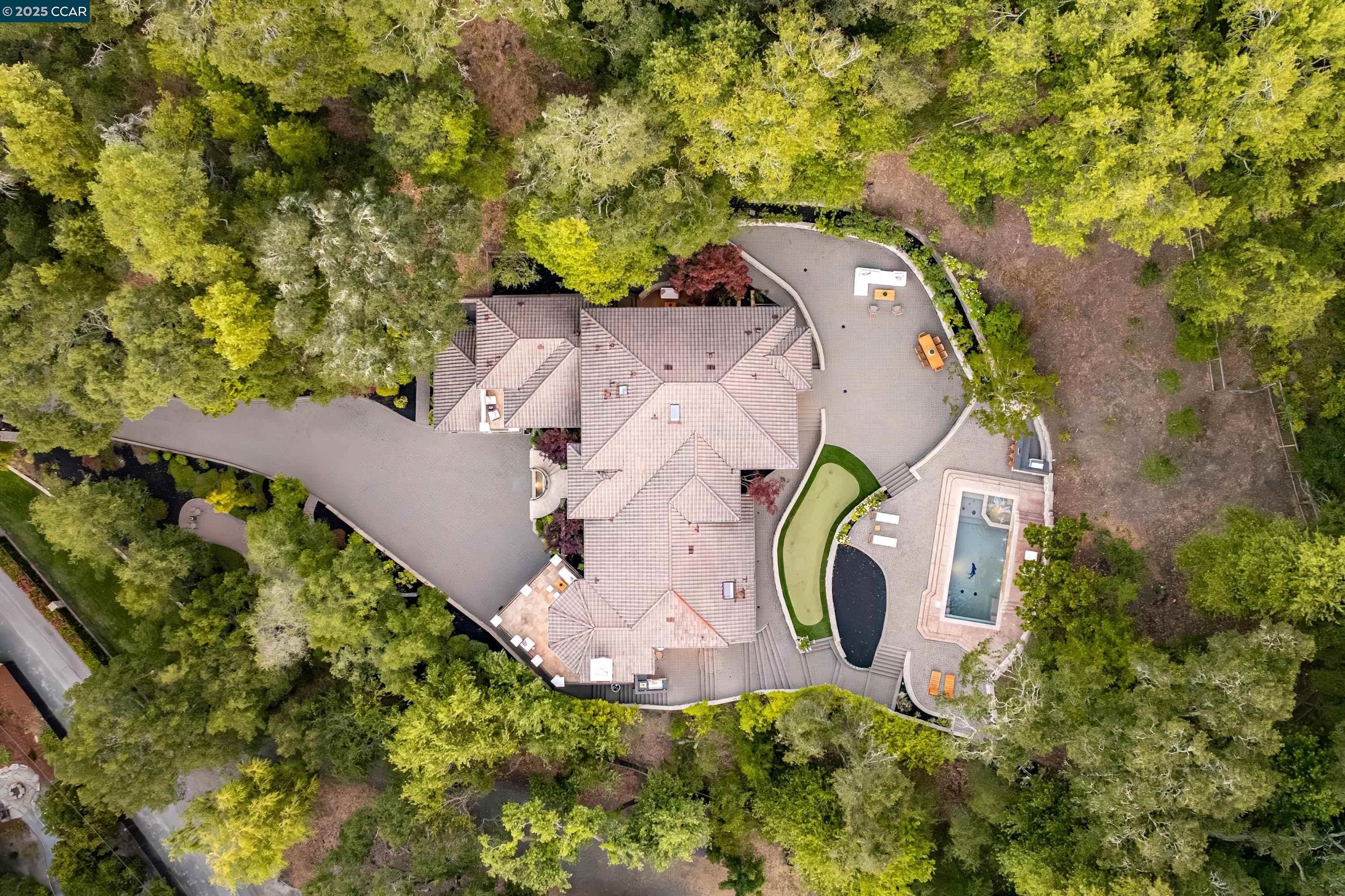 147 Camellia Ln
