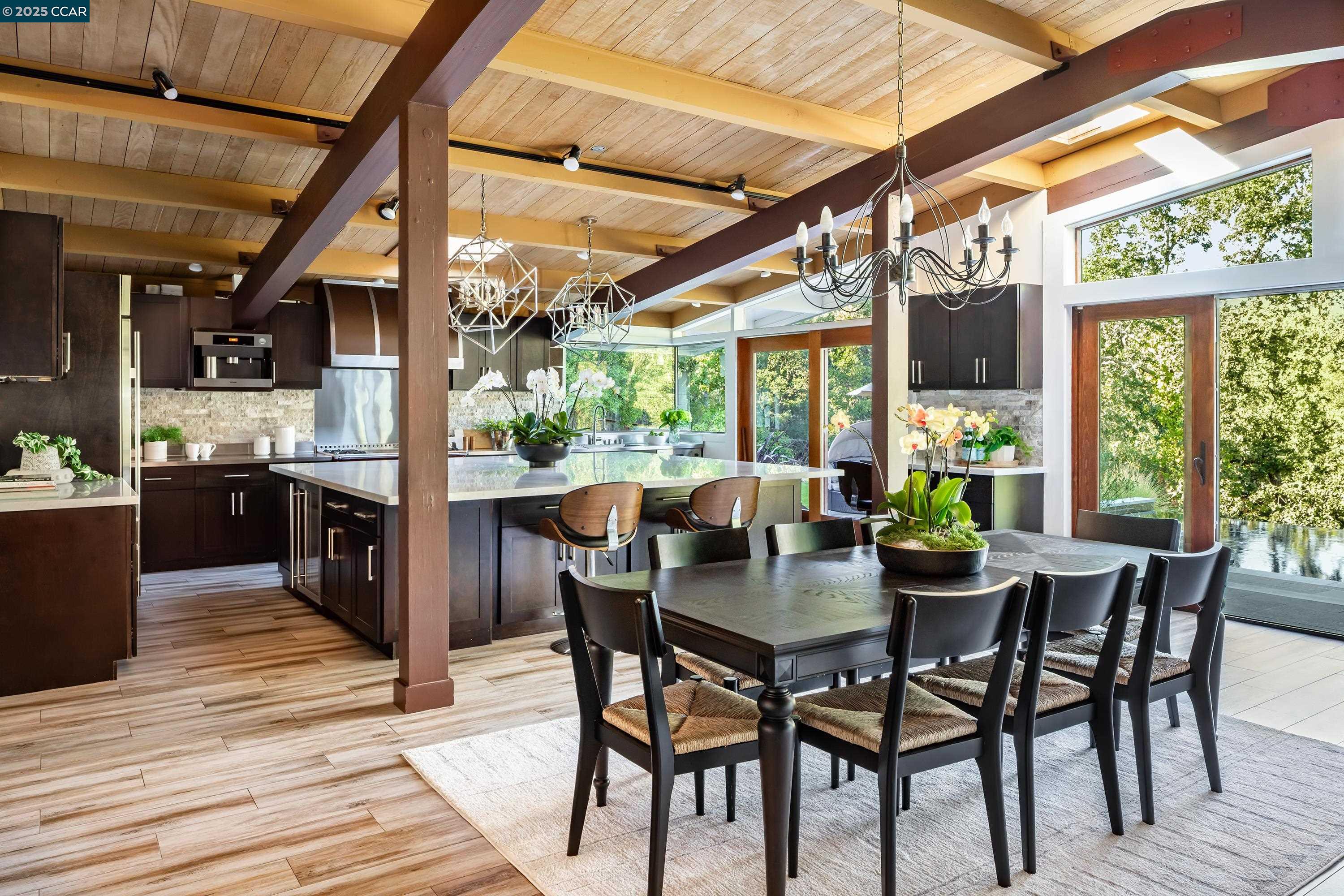 8 Oak Arbor Rd