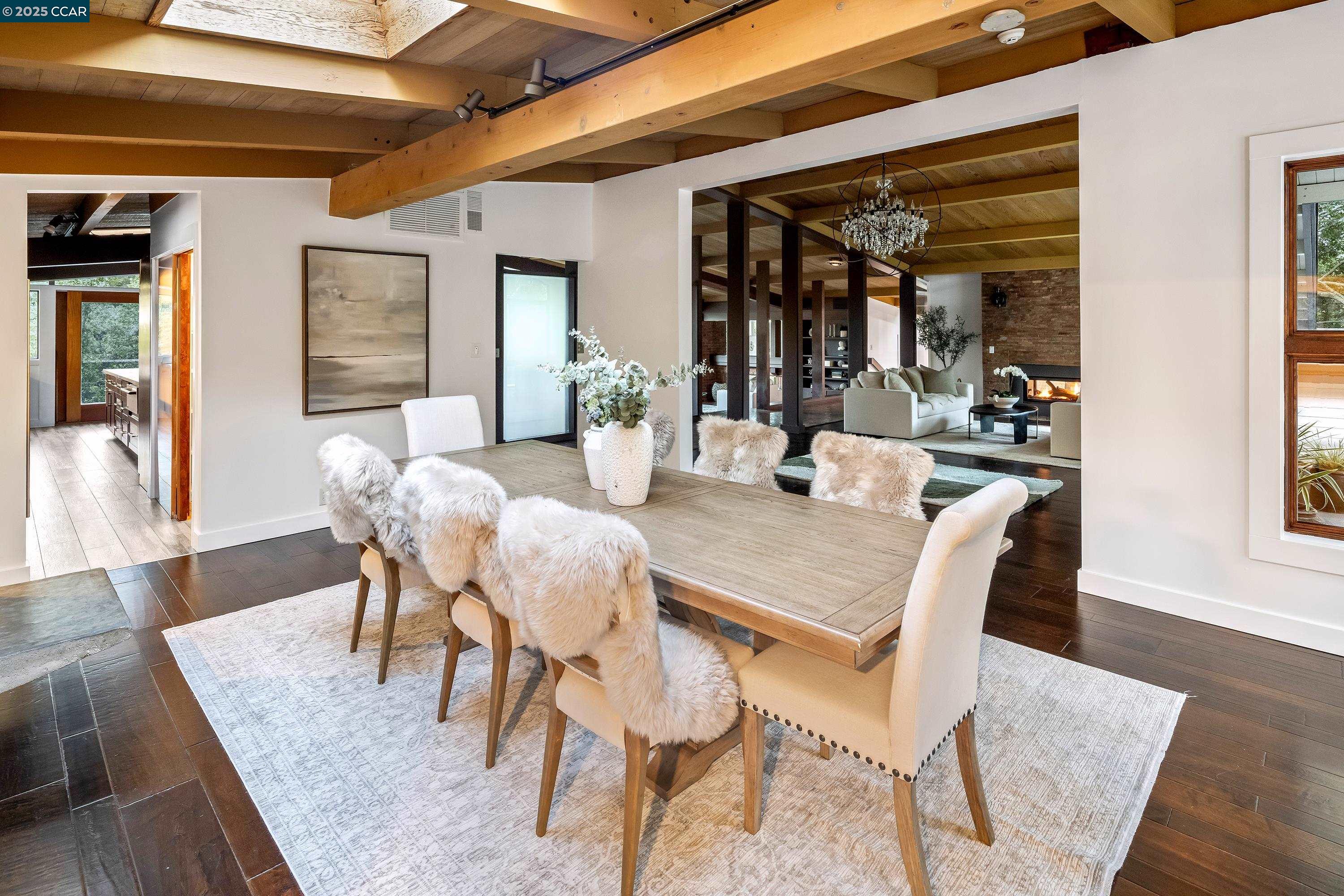 8 Oak Arbor Rd