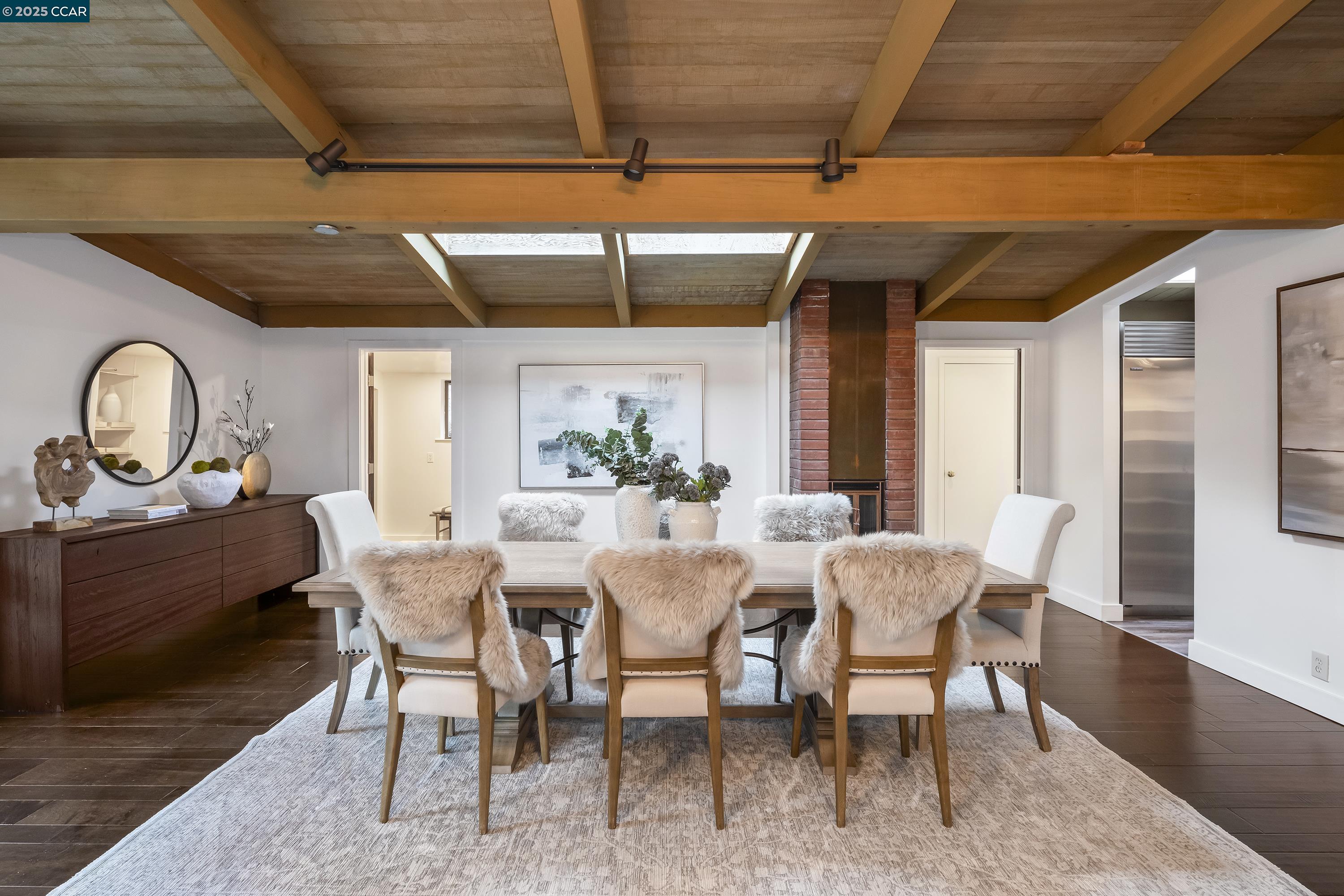 8 Oak Arbor Rd