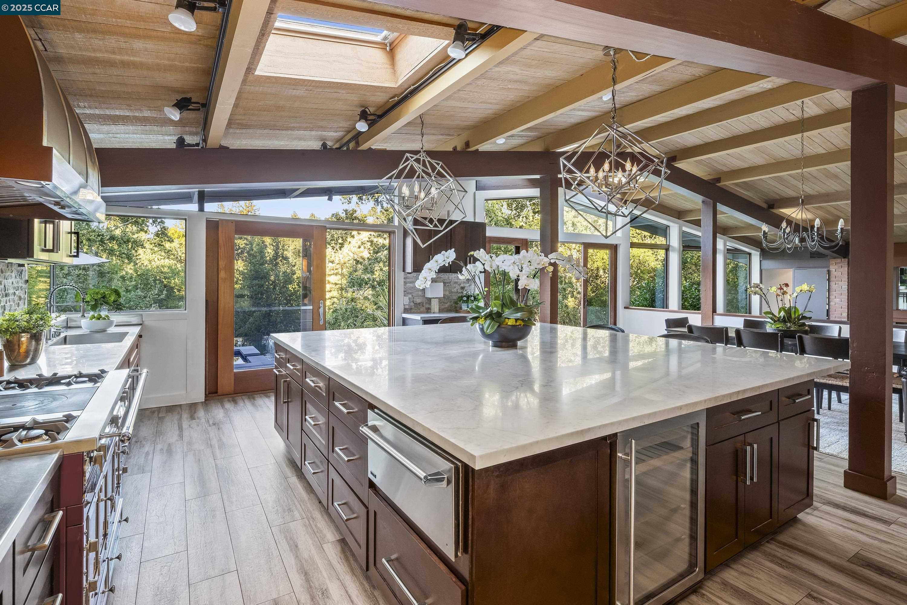 8 Oak Arbor Rd