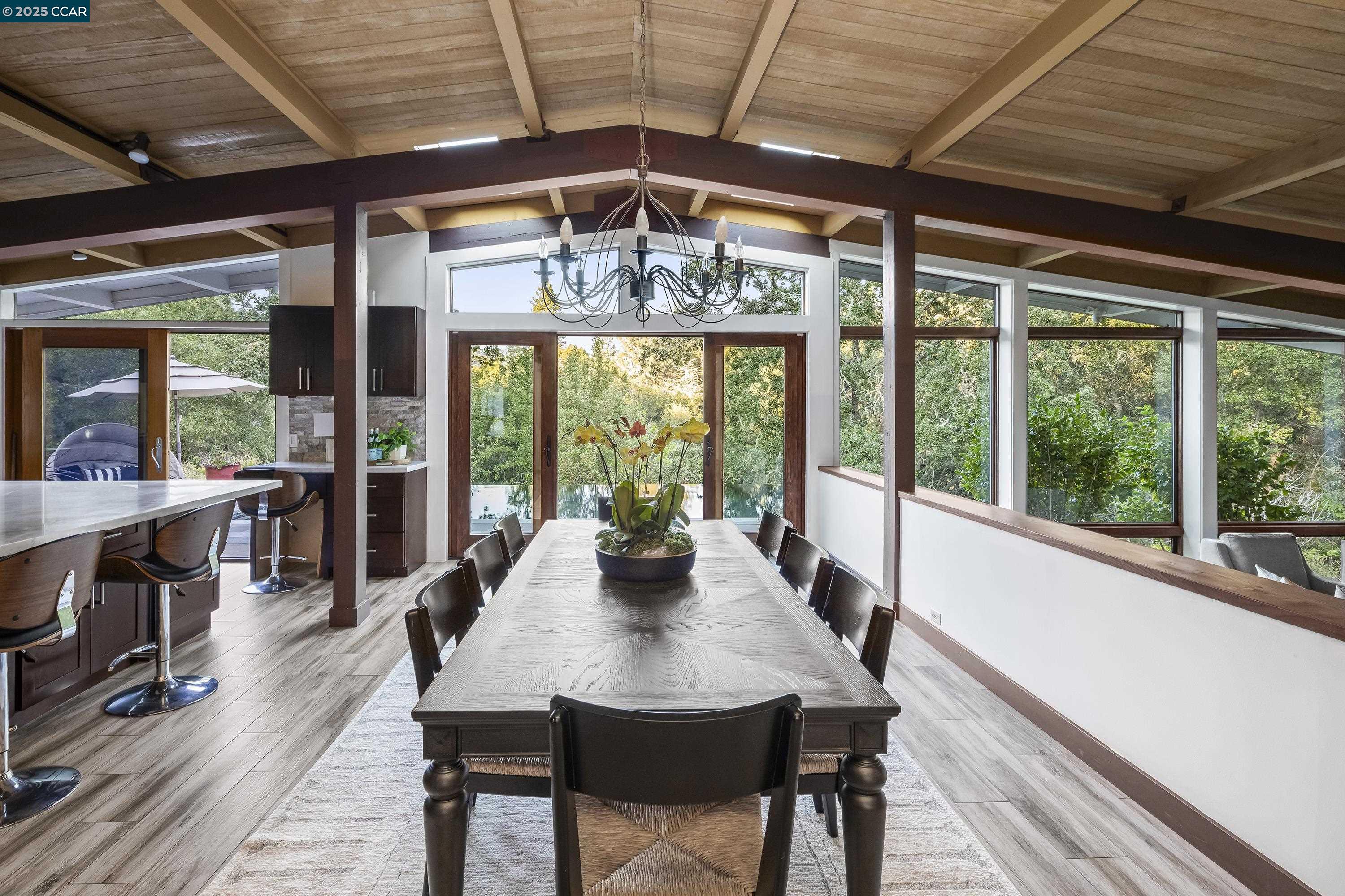 8 Oak Arbor Rd