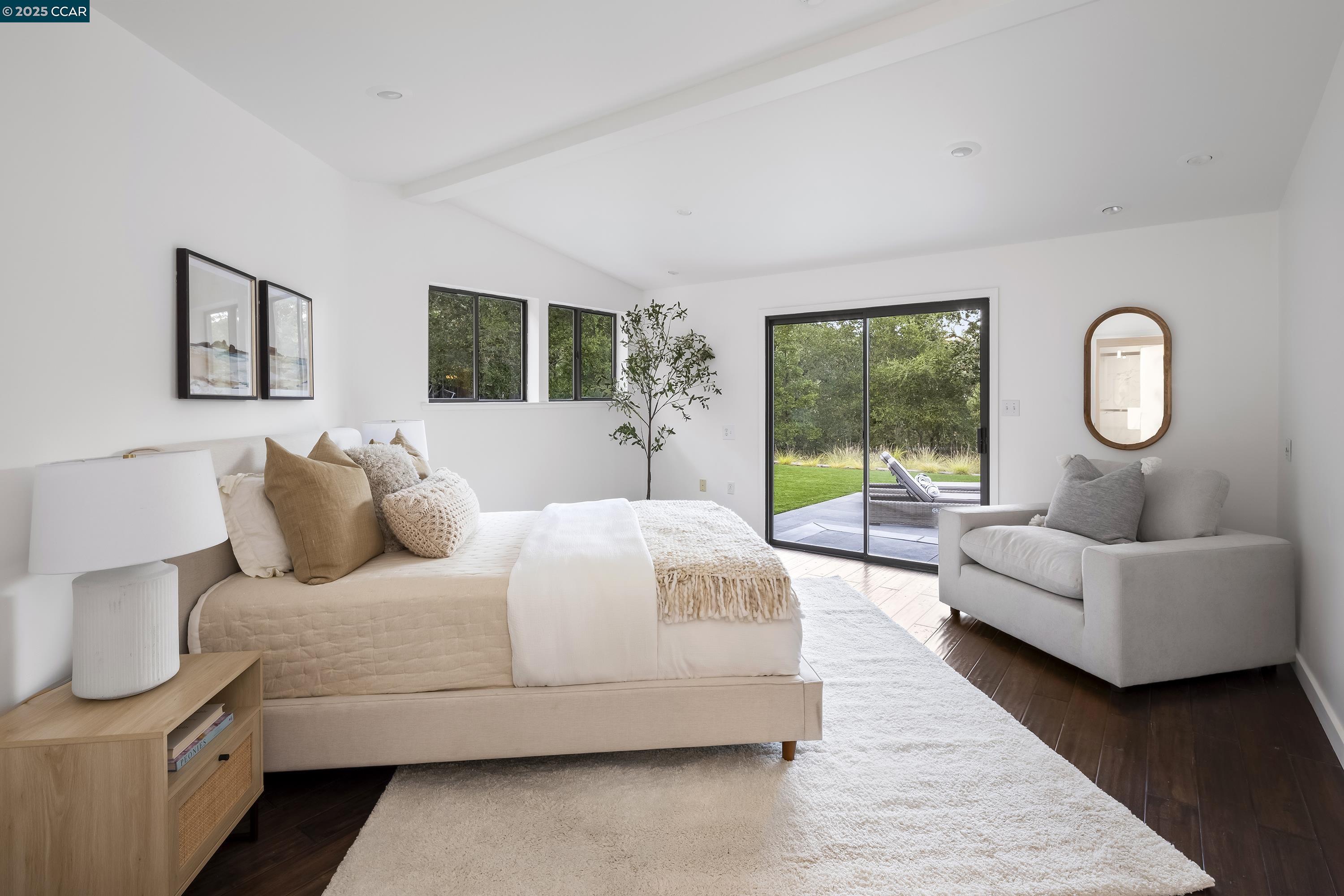 8 Oak Arbor Rd