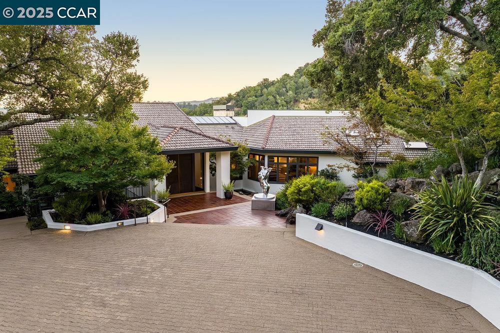 1177 Estates Drive