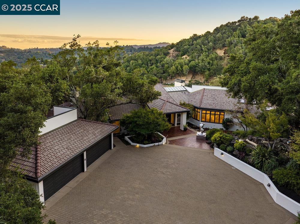1177 Estates Drive