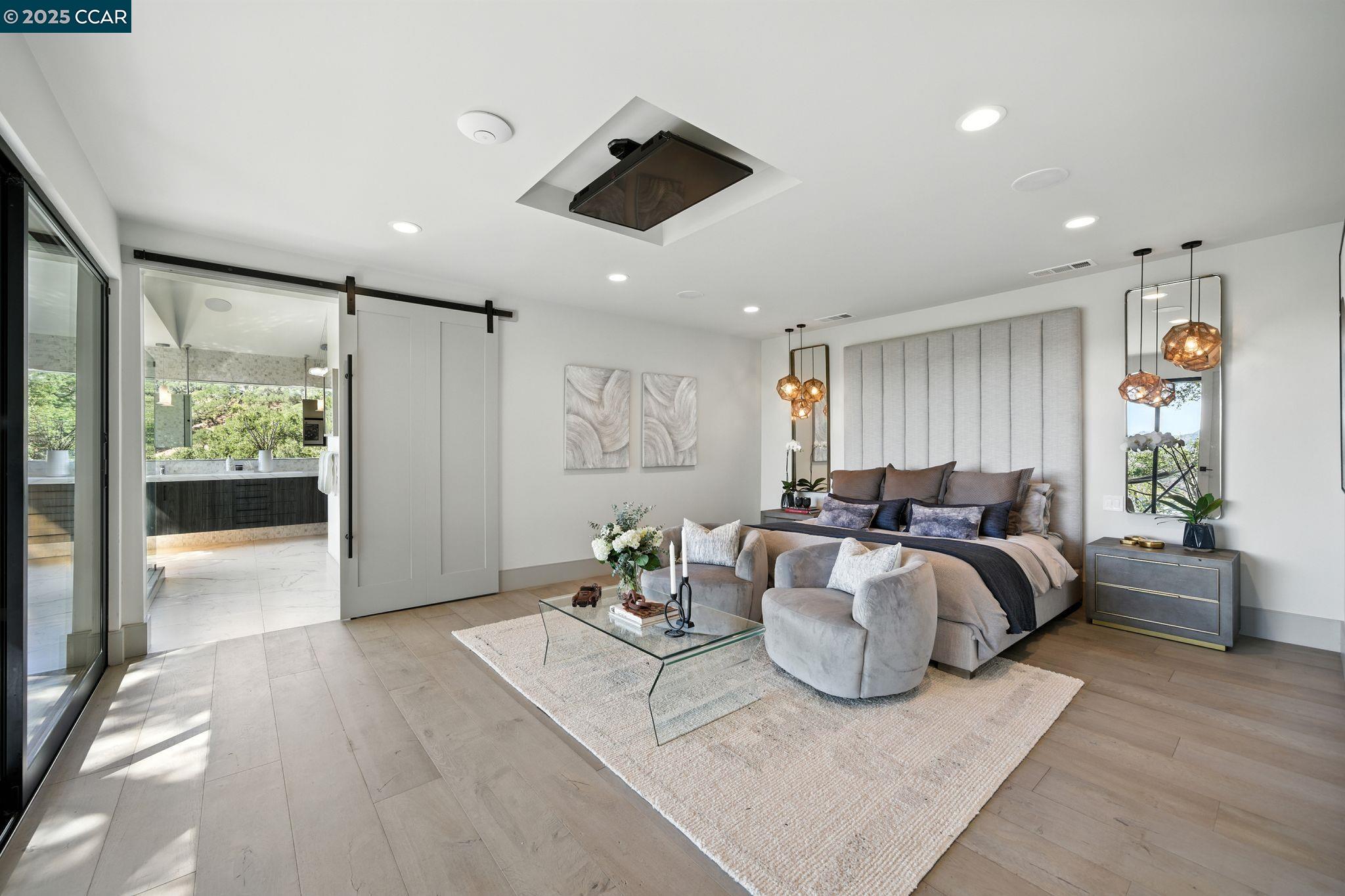 121 Tappan Lane